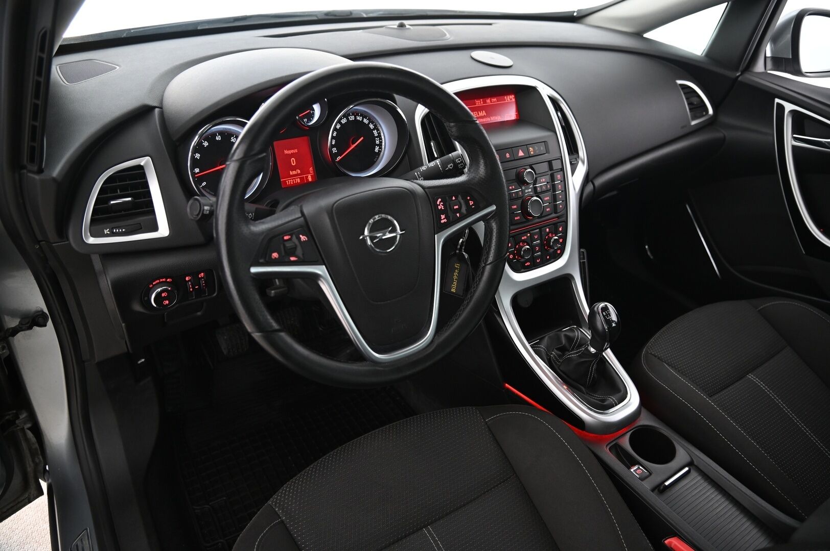 Opel Astra 2011 Sport Tourer Sport 1,4 Turbo 103kW MT6 *Suomiauto / Vakkari / Lohko / 2x Alut&Renkaat* - Juuri Huollettu / Järkevä käyttöauto