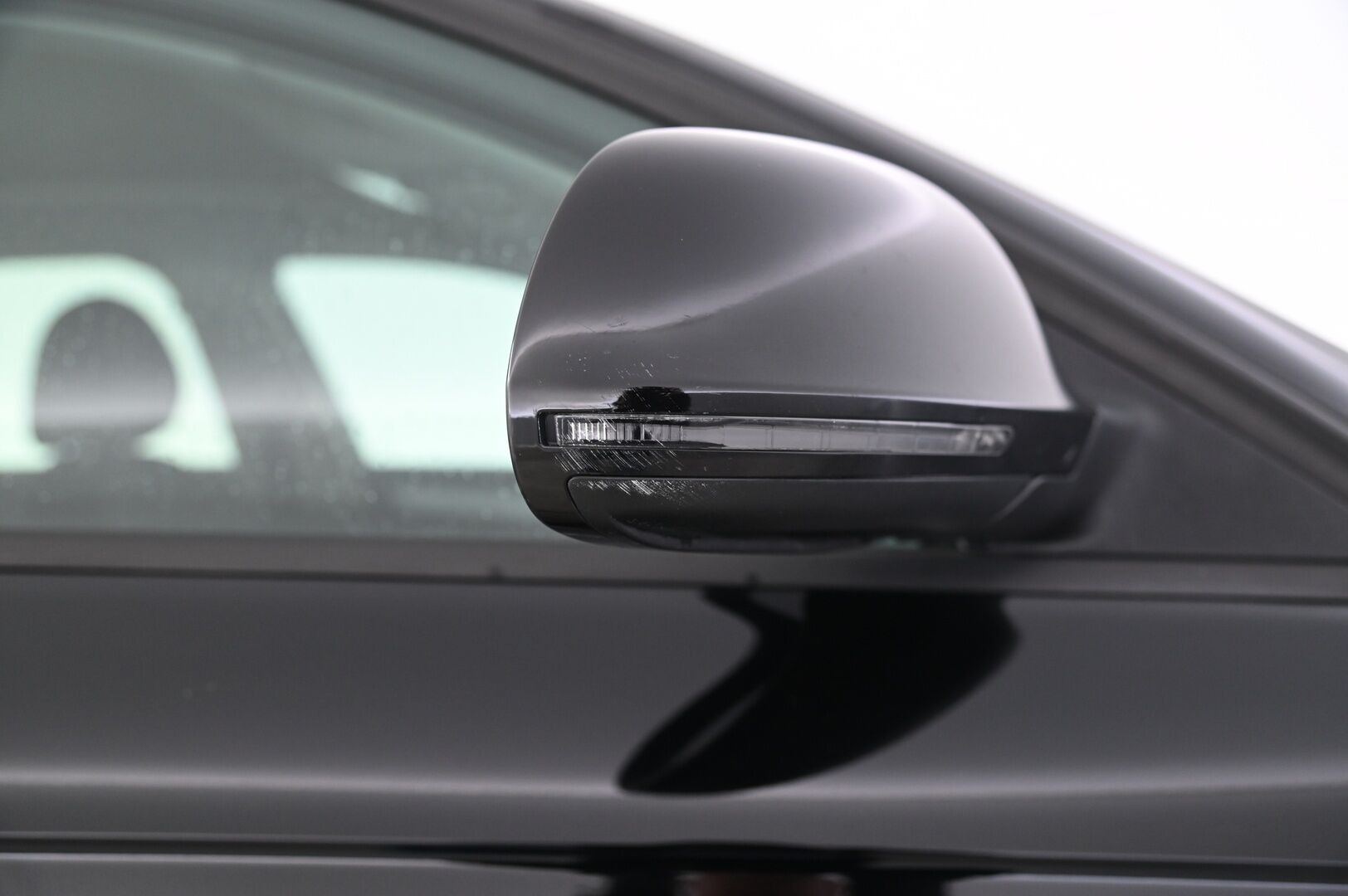 Audi A4 2009 Avant 2,0 TFSI quattro 100V *Myydään Huutokaupat.com sivun kautta*