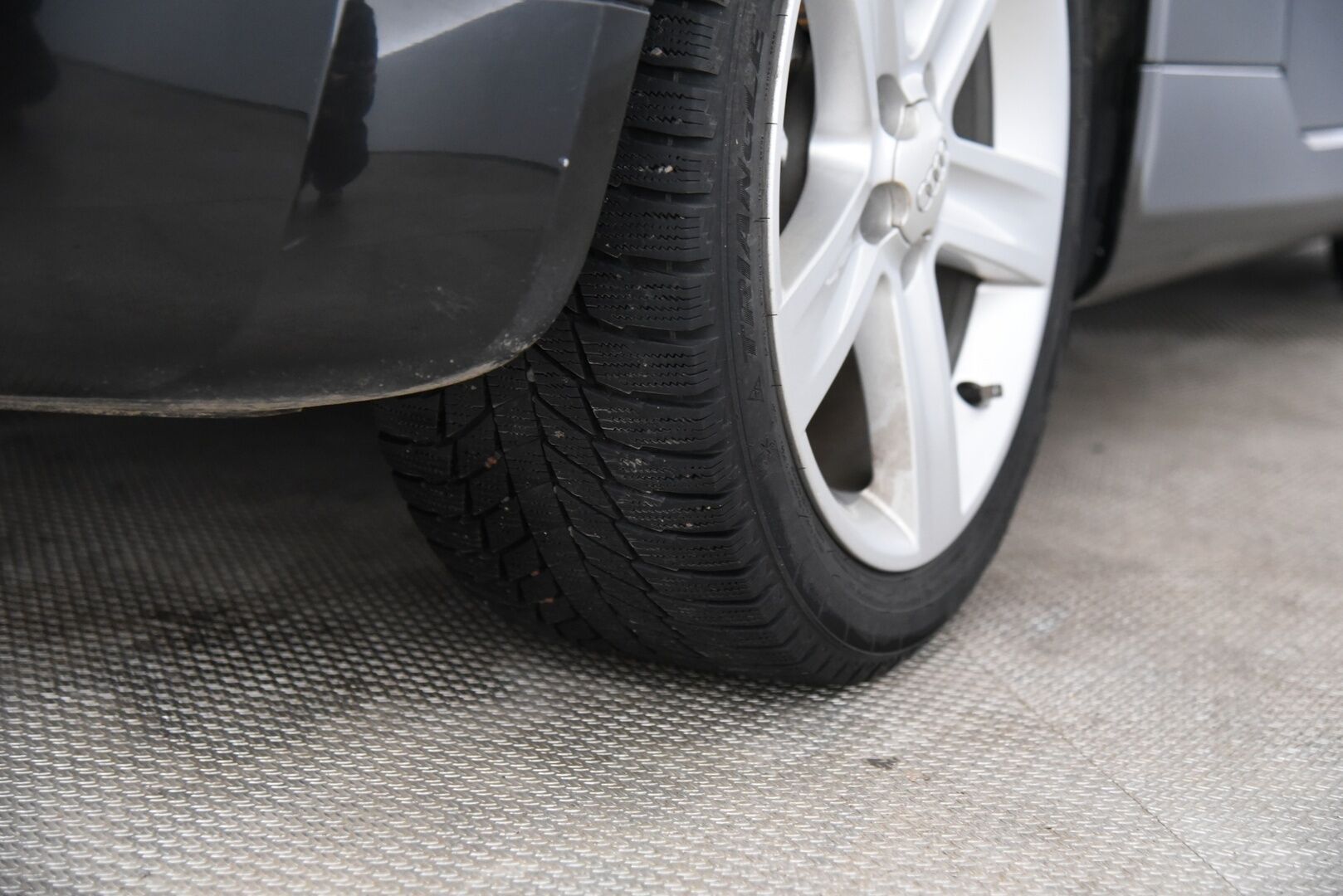 Audi TT 2000 Coupe 1,8 T quattro / Upea yksilö / YritysOutlet - Myydään vain yrityksille - YritysOutlet - Myydään vain yrityksille