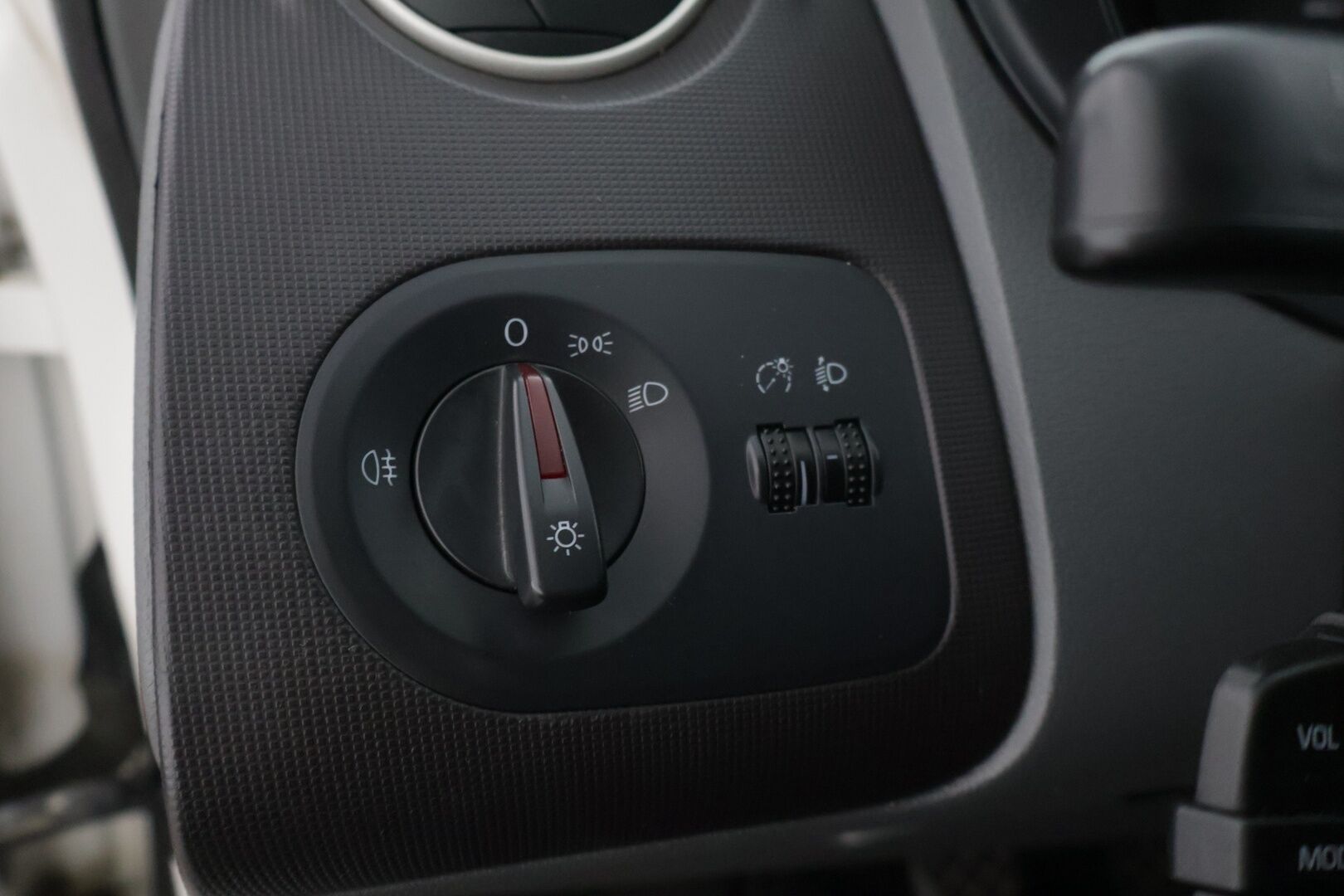 Seat IBIZA 2012 1,2 Reference *  Lohko+sisä / BT-audio / Isofix * - 2x Aluvanteet / Siisti - HULLUT VÄLIPÄIVÄT KORKOTARJOUS 2,49%