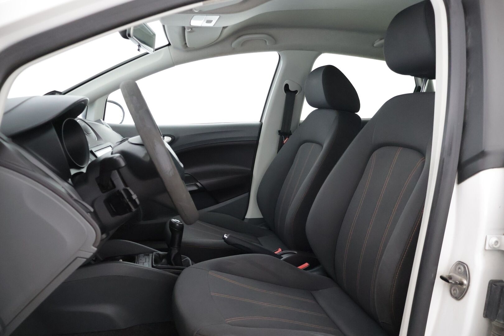 Seat IBIZA 2012 1,2 Reference *  Lohko+sisä / BT-audio / Isofix * - 2x Aluvanteet / Siisti - HULLUT VÄLIPÄIVÄT KORKOTARJOUS 2,49%