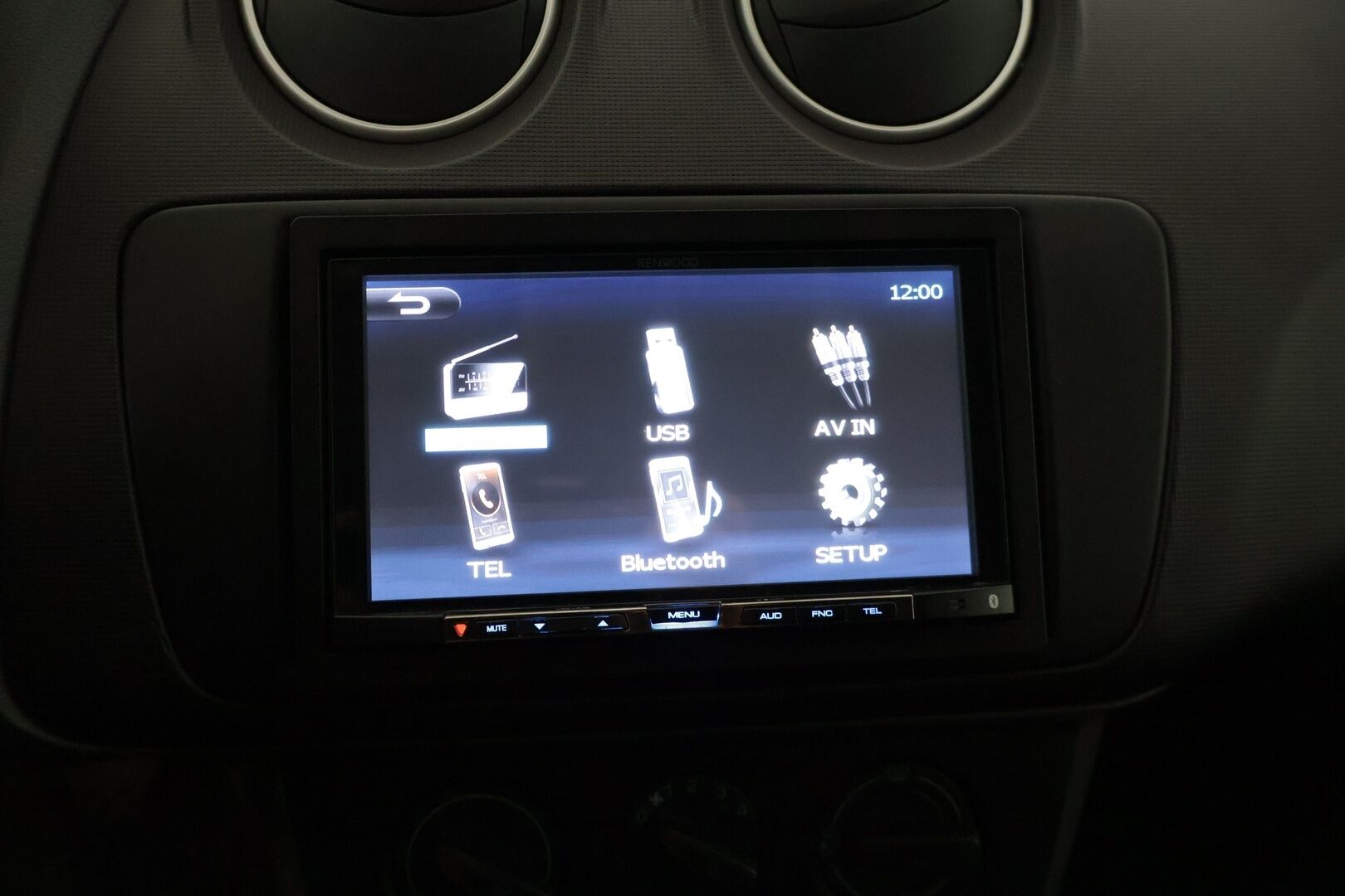 Seat IBIZA 2012 1,2 Reference *  Lohko+sisä / BT-audio / Isofix * - 2x Aluvanteet / Siisti - HULLUT VÄLIPÄIVÄT KORKOTARJOUS 2,49%