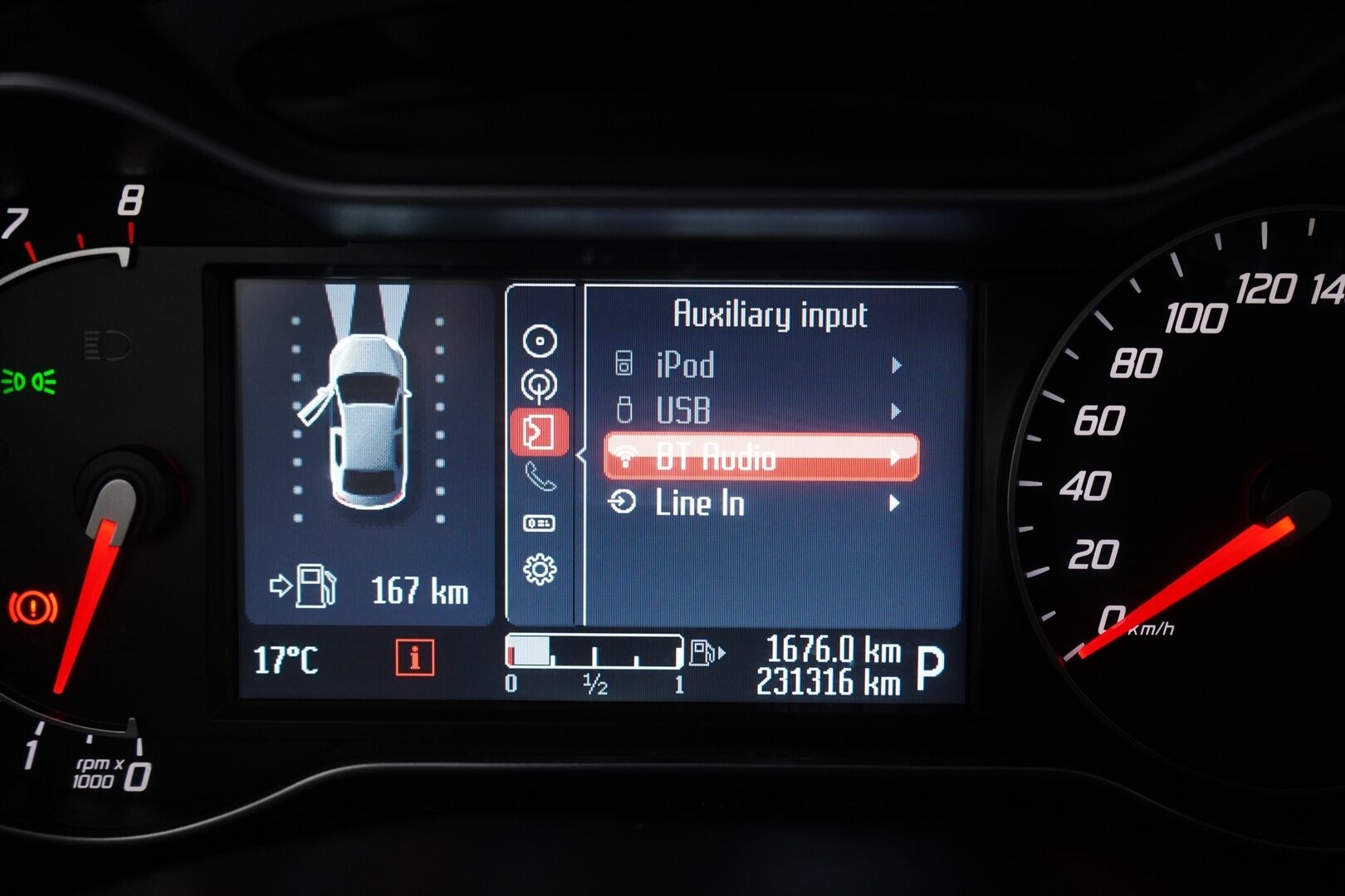 Ford Mondeo 2012 YritysOutlet - Myydään vain yrityksille - ACC | Webasto | Ilmastoidut nahat | Irrotettava vetokoukku | Kahdet renkaat alumiinivantein | Säntilliset huollot