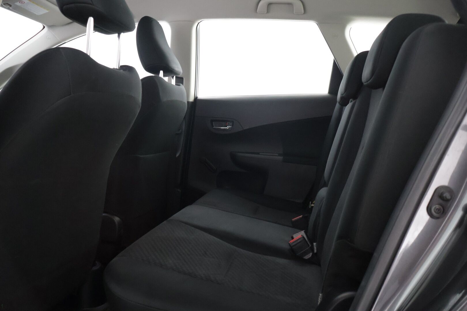 Toyota Verso-S 2011 1,33 Dual VVT-i Stop & Start Linea Sol *Suomi-auto / Kamera / Lohkolämmitin + sisäpistoke / Merkkihuollettu* - Todella siisti / Suomi-auto / Merkkikirja