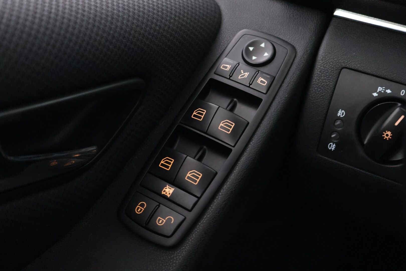 Mercedes-Benz B 2010 200 - Vakkari / Metalliväri / Ilmastointi / Merkkihuollot / Penkinlämmittimet / 2x Renkaat / Juuri tullut!
