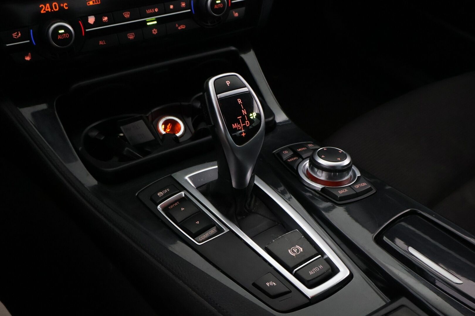 BMW 525 2012 TwinPower Turbo Sport A F10 Sedan Business- YritysOutlet - Myydään vain yrityksille - - YritysOutlet - Myydään vain yrityksille