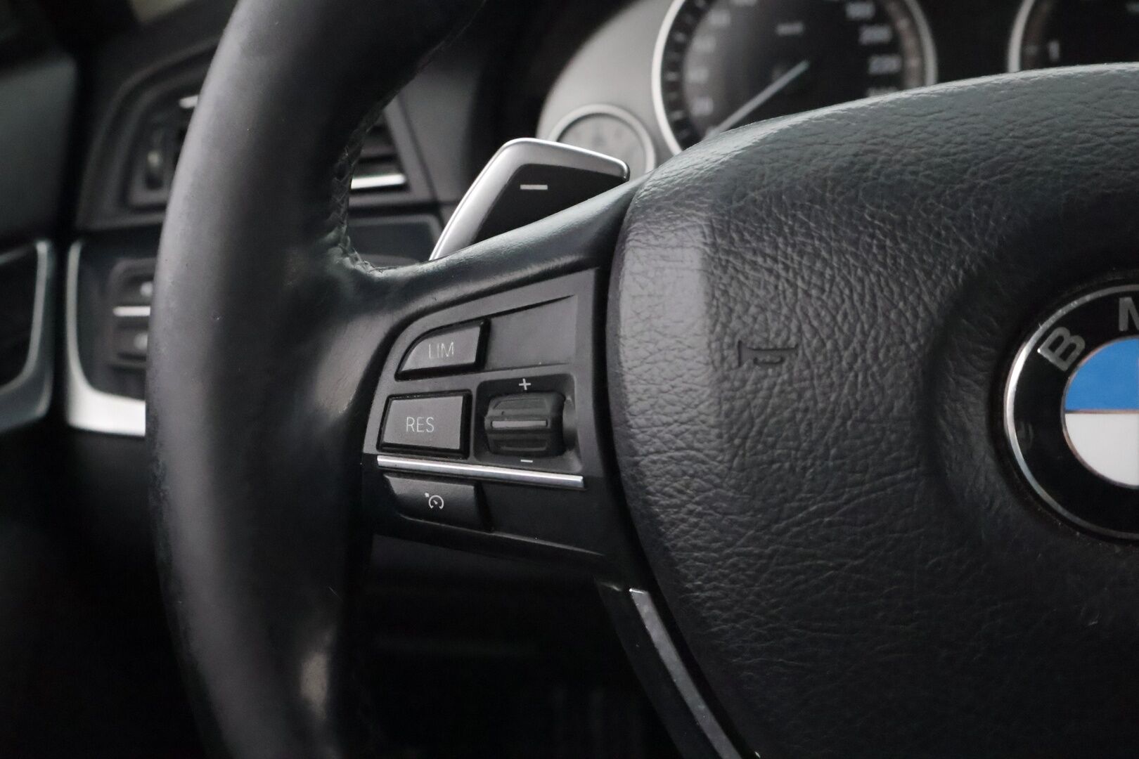 BMW 525 2012 TwinPower Turbo Sport A F10 Sedan Business- YritysOutlet - Myydään vain yrityksille - - YritysOutlet - Myydään vain yrityksille