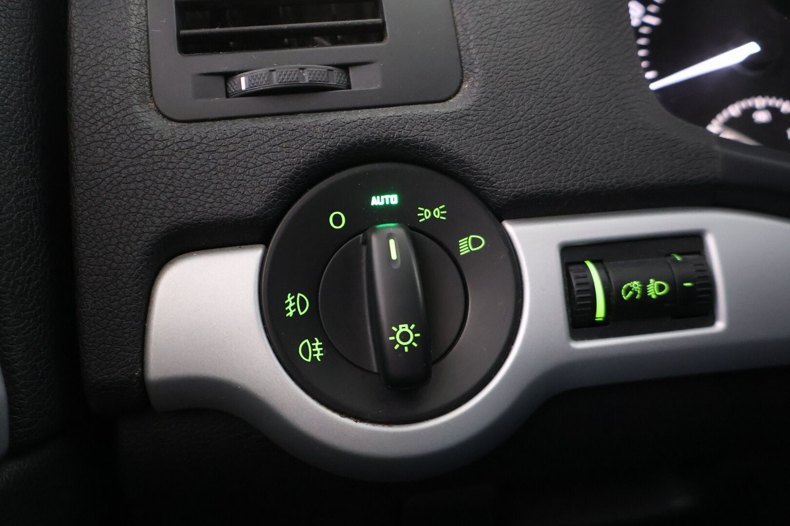 Skoda Octavia 2012 Combi 1,4 TSI Ambiente Green tec * MYYDÄÄN HUUTOKAUPAT.COM * - * MYYDÄÄN HUUTOKAUPAT.COM *