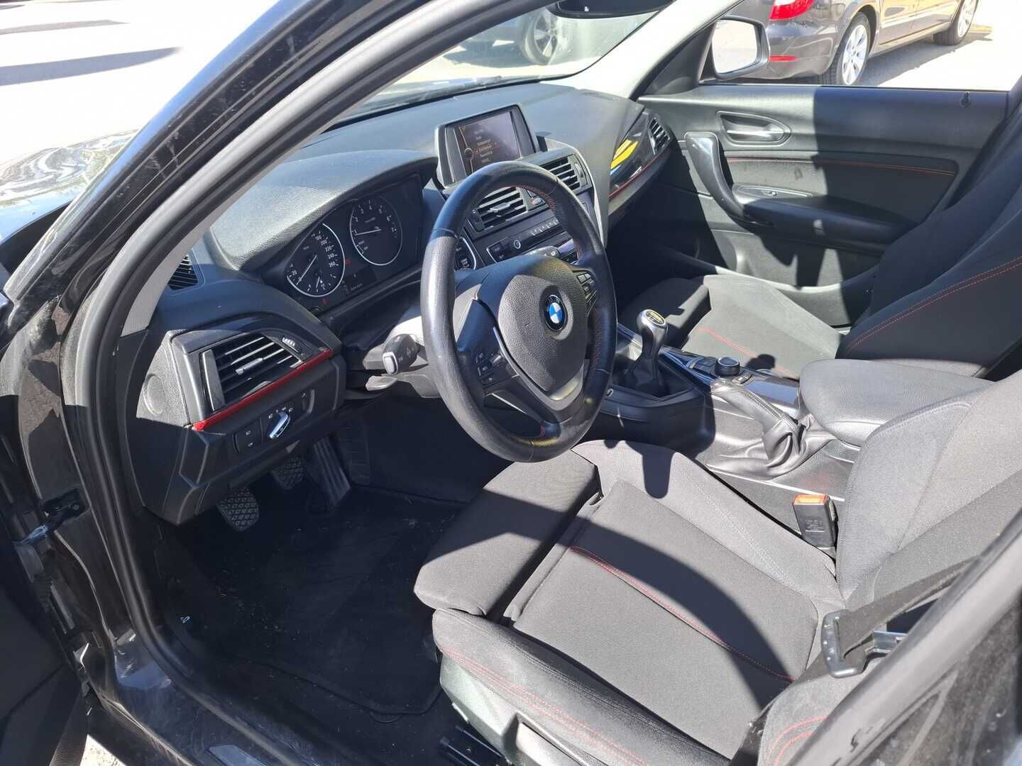 BMW 116 2012 F20 TwinPower Turbo Business - Suomi-auto | Koukku | Xenon-ajovalot | Sport-penkit | Vakkari | Jakoketju vaihdettu!