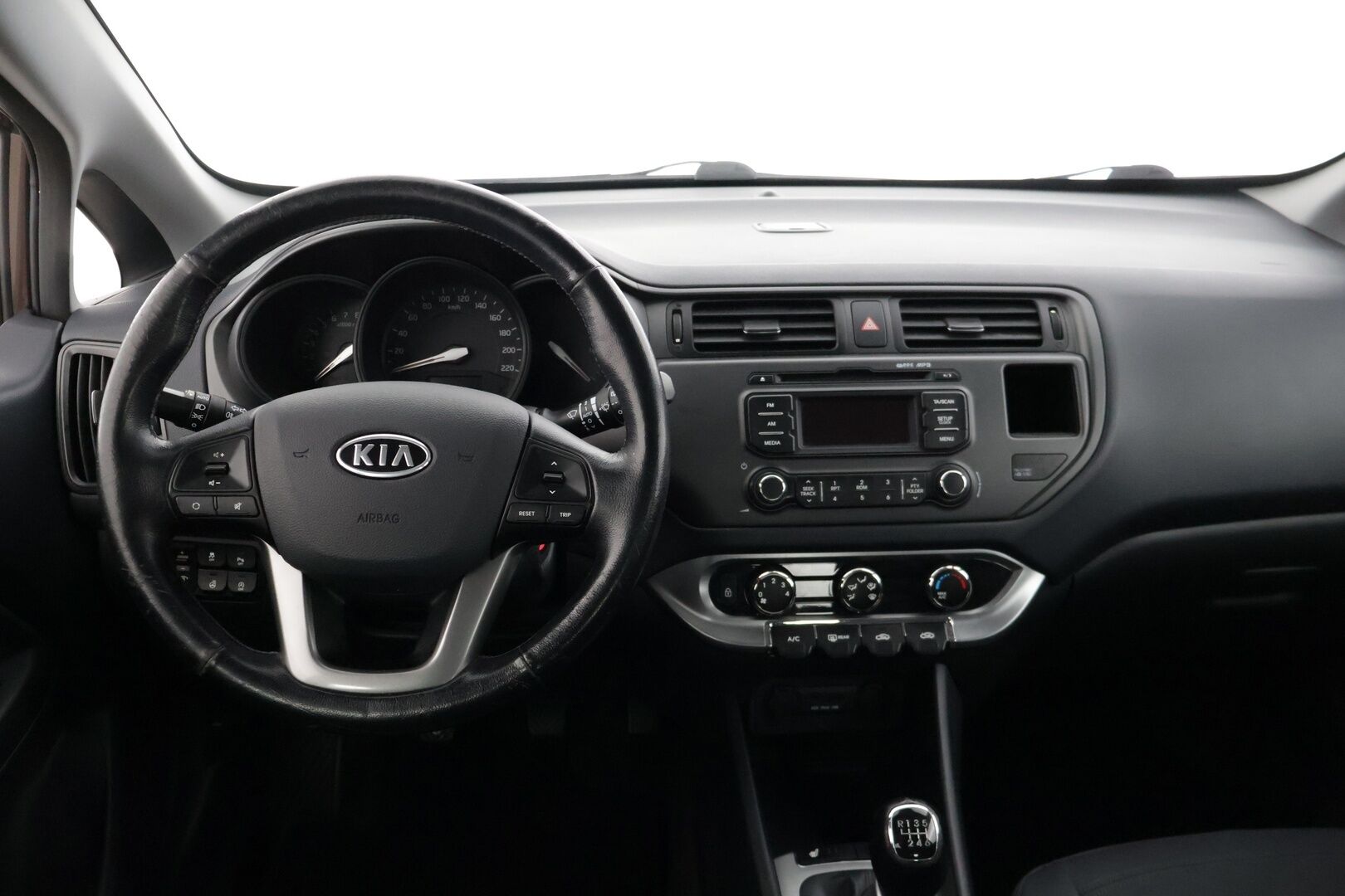 Kia Rio 2012 1,4 ISG EX 5D EcoDynamics - * Ratinlämmitin / Peruutustutkat / 2x Renkaat / Ilmastointi *