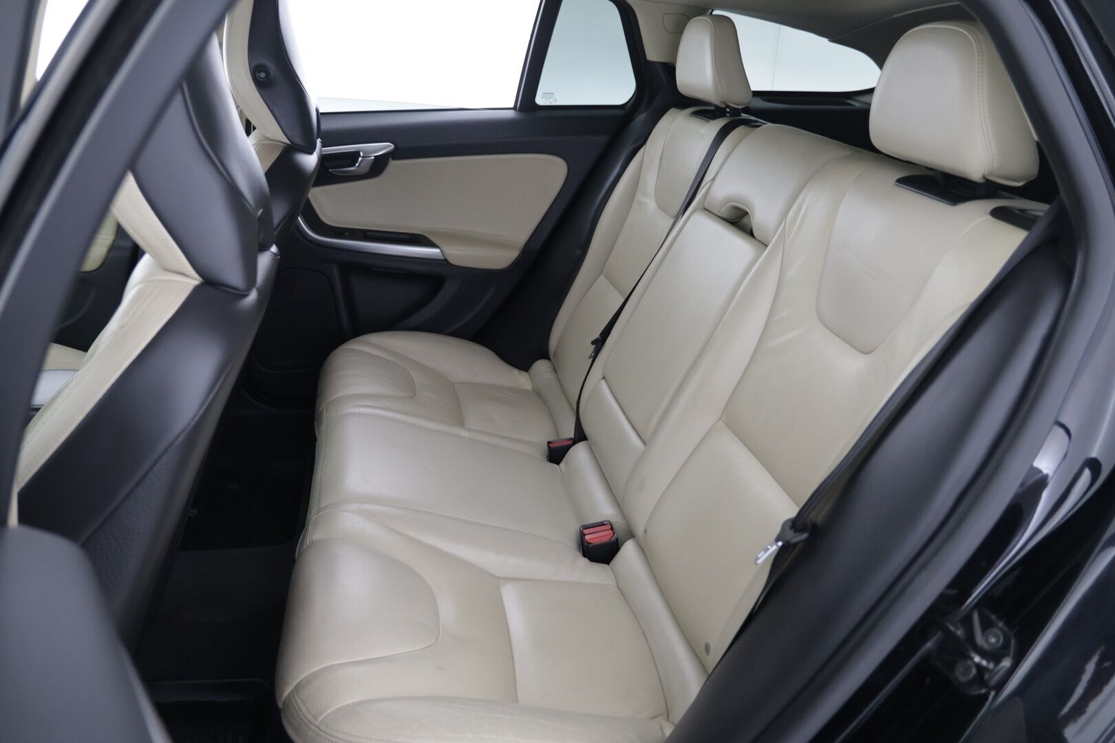 Volvo V60 2012 D5 Summum Business aut - | Muistipenkit | Hifit | Suomi-auto | 