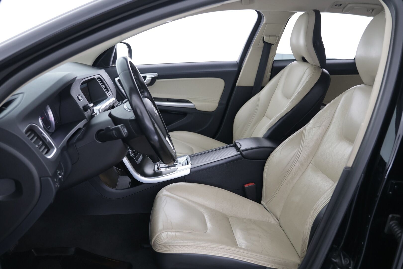 Volvo V60 2012 D5 Summum Business aut - | Muistipenkit | Hifit | Suomi-auto | 