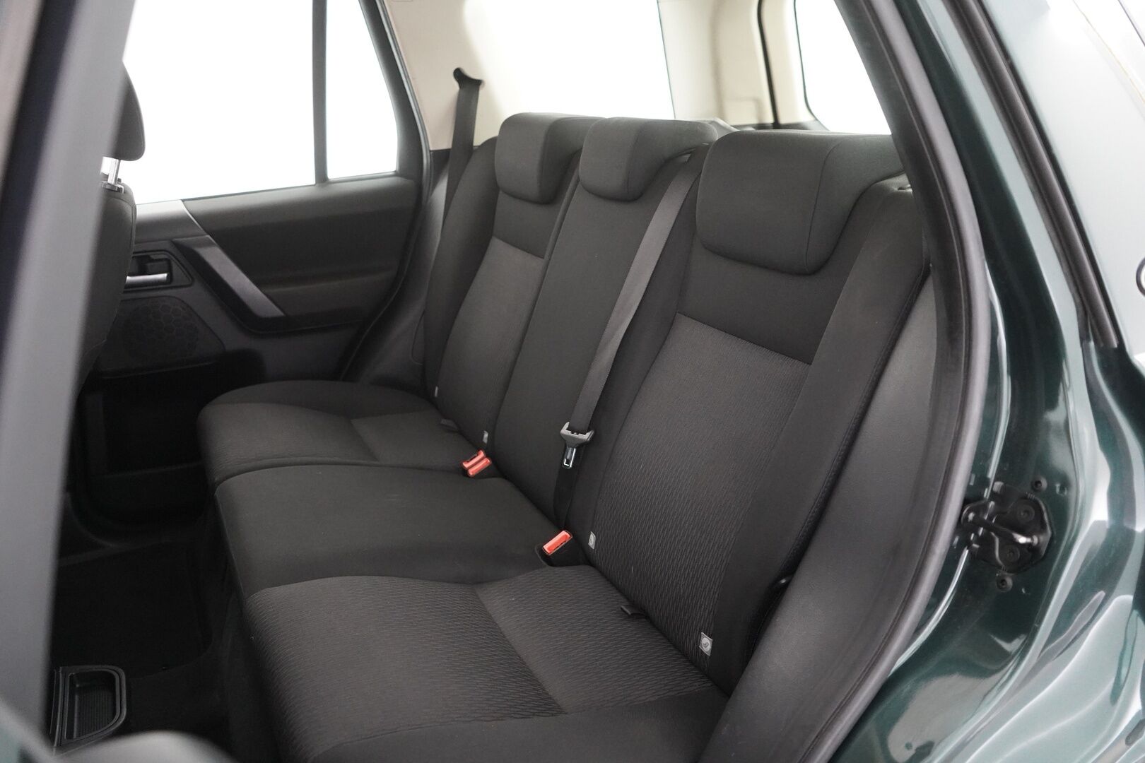 Land Rover Freelander 2012 2 2,2 TD4 S Aut - Suomi- auto | Webasto | Koukku | Alpine Sound System | Kahdet renkaat aluvantein | Seuraava katsastus 05.2027!