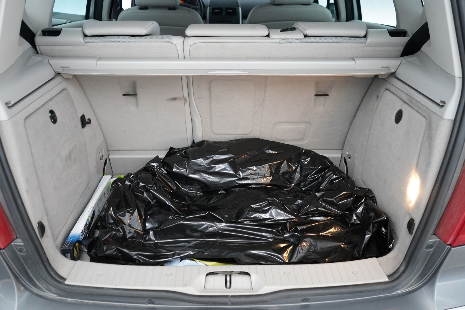 Mercedes-Benz A 2012 160 BE 5D Premium Business * Vakkari / Puolinahat / Tutkat / Penkinlämmittimet / Ilmastointi * - Suomi-auto / Kadet OEM vanteet / 1 / 26 Katsastettu / Myydään juuri huollettuna