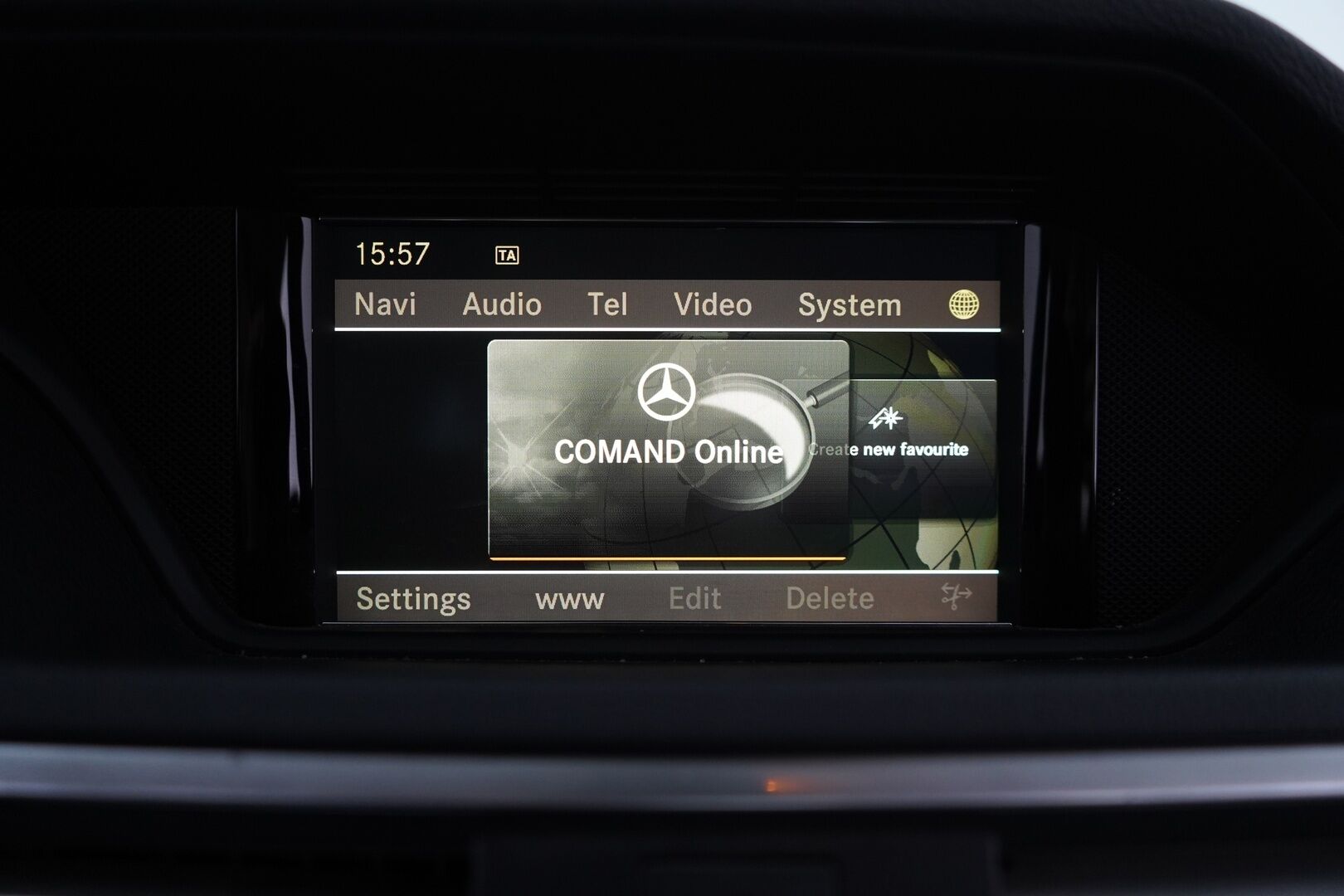 Mercedes-Benz E 2012 220 CDI BE A Premium Business *Yritys Outlet- Myydään vain yrityksille!* - Yritys Outlet- Myydään vain yrityksille | Webasto | Sähköinen koukku | Nahat | Osasähkö | Tutkat | Kahdet renkaat alumiinivantein | Siisti