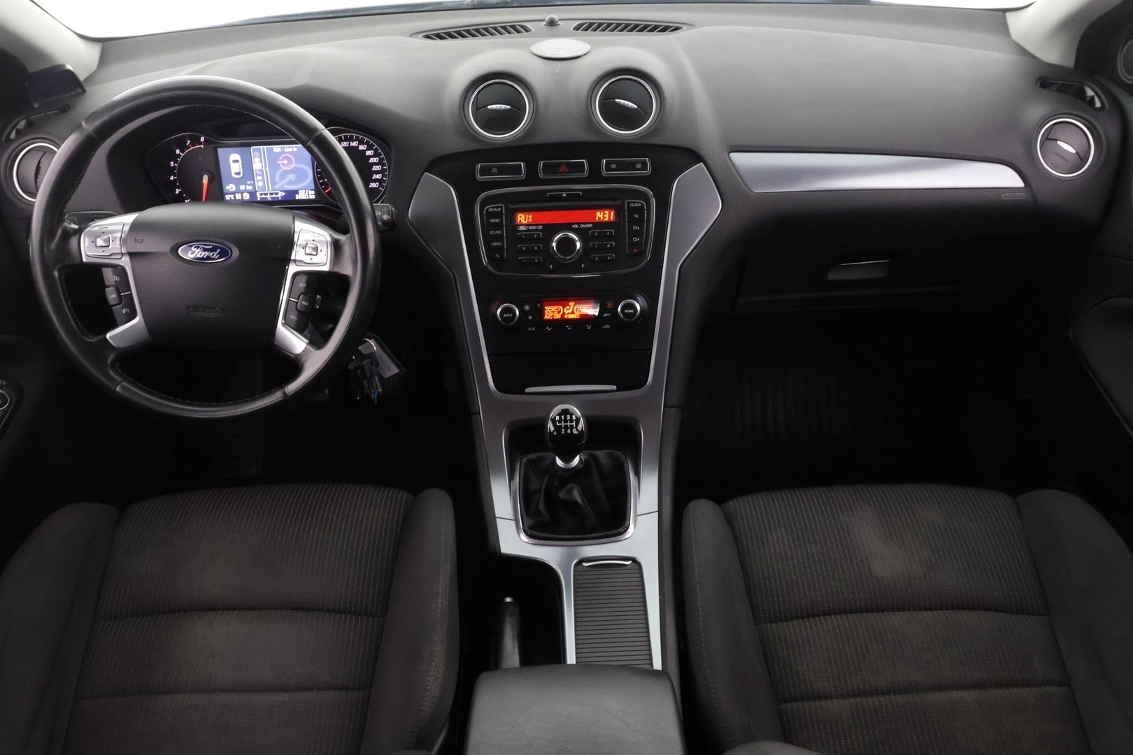 Ford Mondeo 2013 1,6 EcoBoost 160 hv Titanium M6 5-ovinen - | Myynnissä Huutokaupat.com | Vakionopeudensäädin | Kaistavahti | Lohkolämmitin | Lämmitettävä tuulilasi & etupenkit | Kuolleenkulman varoitin | 