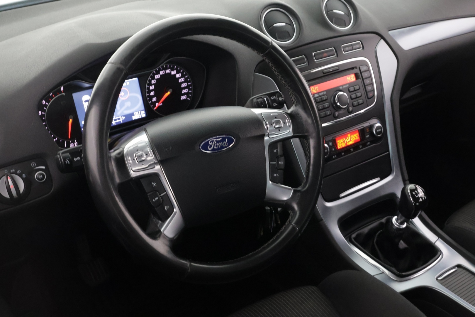 Ford Mondeo 2013 1,6 EcoBoost 160 hv Titanium M6 5-ovinen - | Myynnissä Huutokaupat.com | Vakionopeudensäädin | Kaistavahti | Lohkolämmitin | Lämmitettävä tuulilasi & etupenkit | Kuolleenkulman varoitin | 