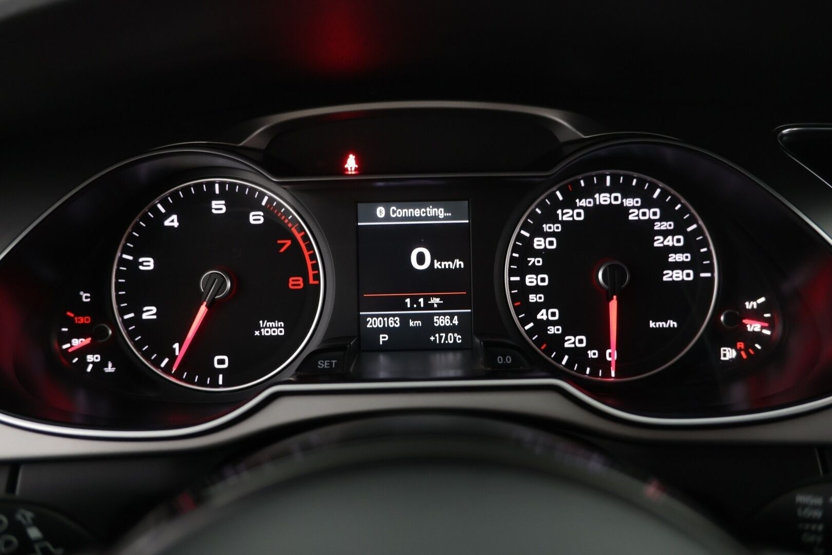 Audi A4 2012 Sedan LE 2,0 TFSI 155 kW quattro S tronic | Myynnissä Huutokaupat.com! - Myynnissä Huutokaupat.com! | S-Line | Lohkolämmitin | Vakionopeudensäädin |