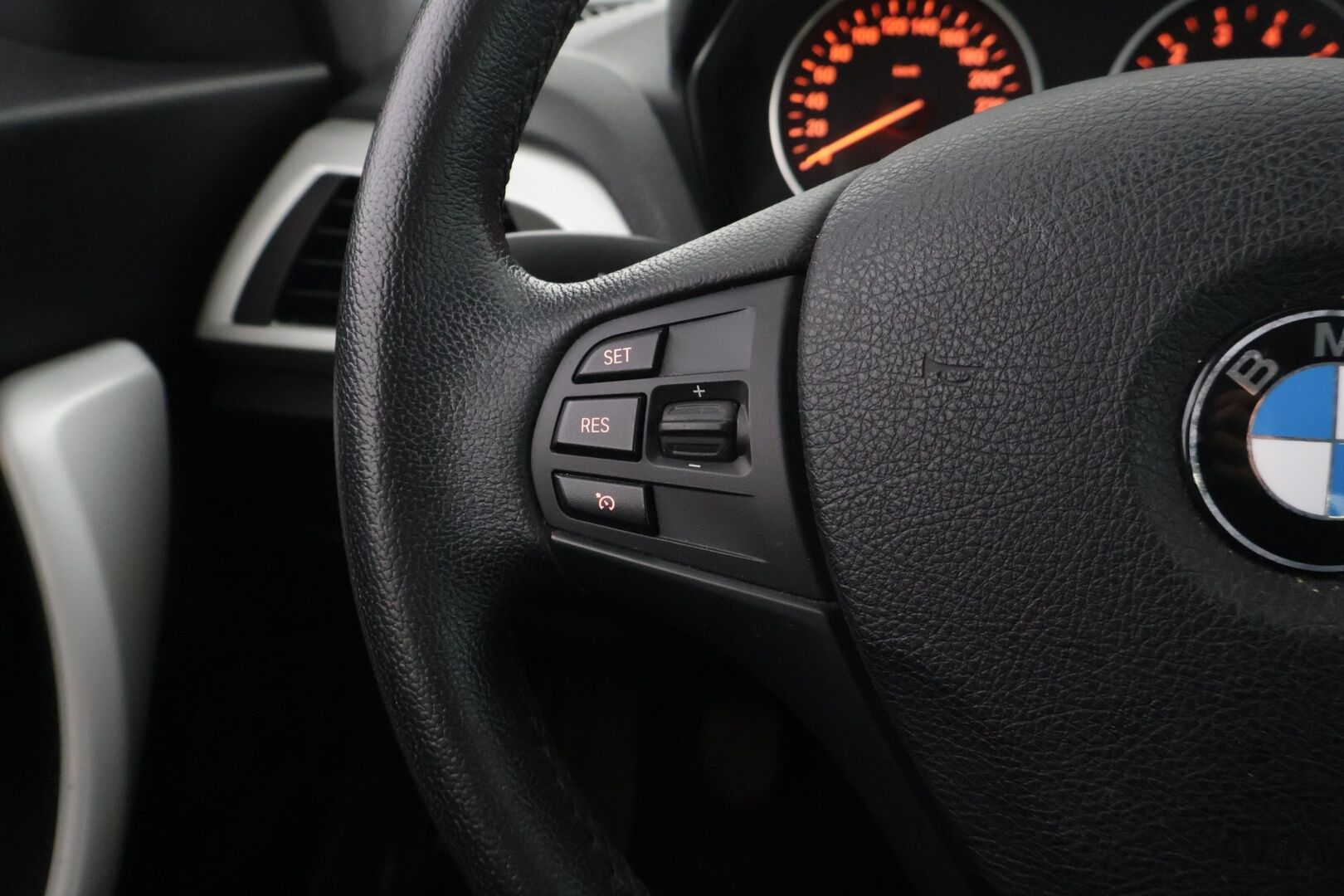 BMW 114 2013 F21 TwinPower Turbo Business *YritysOutlet - Myydään vain yrityksille* - YritysOutlet - Myydään vain yrityksille