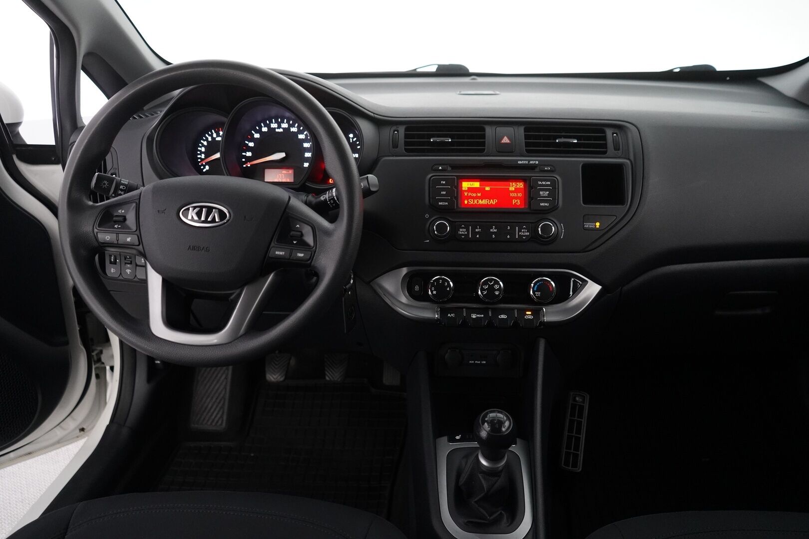 Kia Rio 2012 1,2 ISG LX 3D EcoDynamics *Ac / Lohkolämmitin sisähaaralla / Penkinlämmittimet - Suomi-auto / Kytkin uusittu 04/25 / Uusi tuulilasi vaihdettu 07/25! / Vuoden leima!