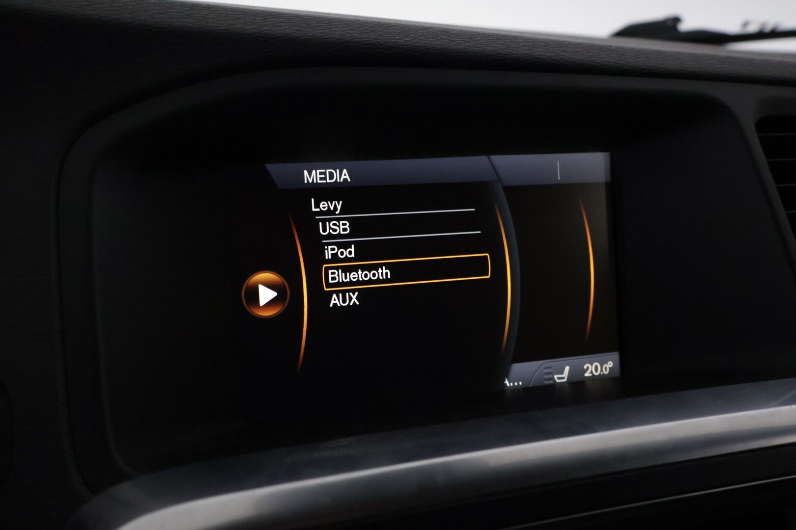 Volvo V60 2013 D4 Momentum Business aut - YritysOutlet - Myydään vain yrityksille - Vakkari | Webasto | Puolinahat | Xenon 