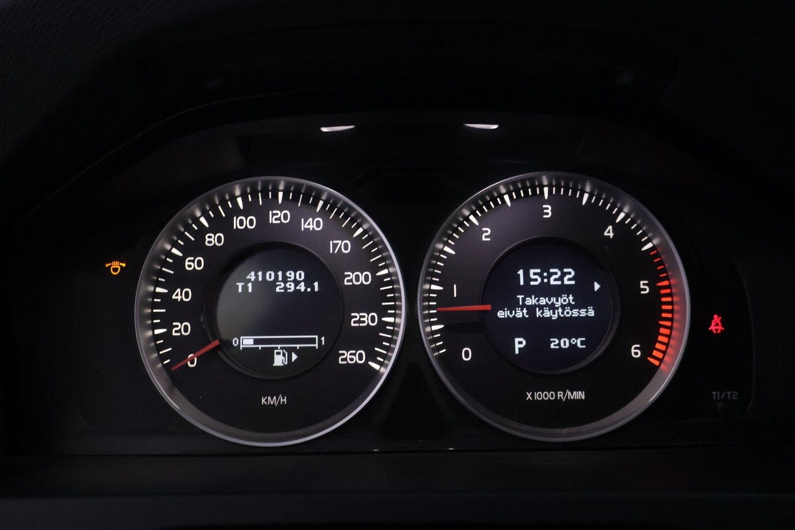 Volvo V60 2013 D4 Momentum Business aut - YritysOutlet - Myydään vain yrityksille - Vakkari | Webasto | Puolinahat | Xenon 