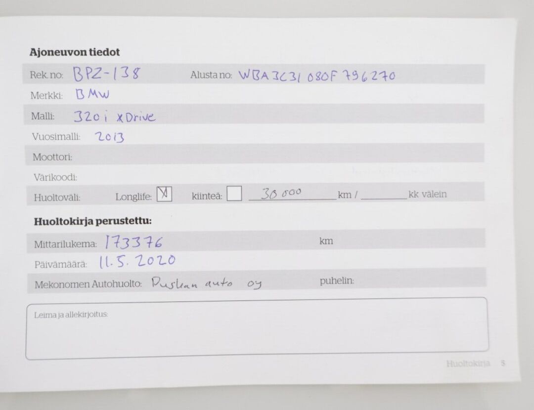 BMW 320 2013 F30 Sedan 320i TwinPower Turbo A xDrive Limited xDrive Edition  *YritysOutlet - Myydään vain yrityksille* - *Tämä auto myydään yritysOutlet valikoimasta vain yrityksille*