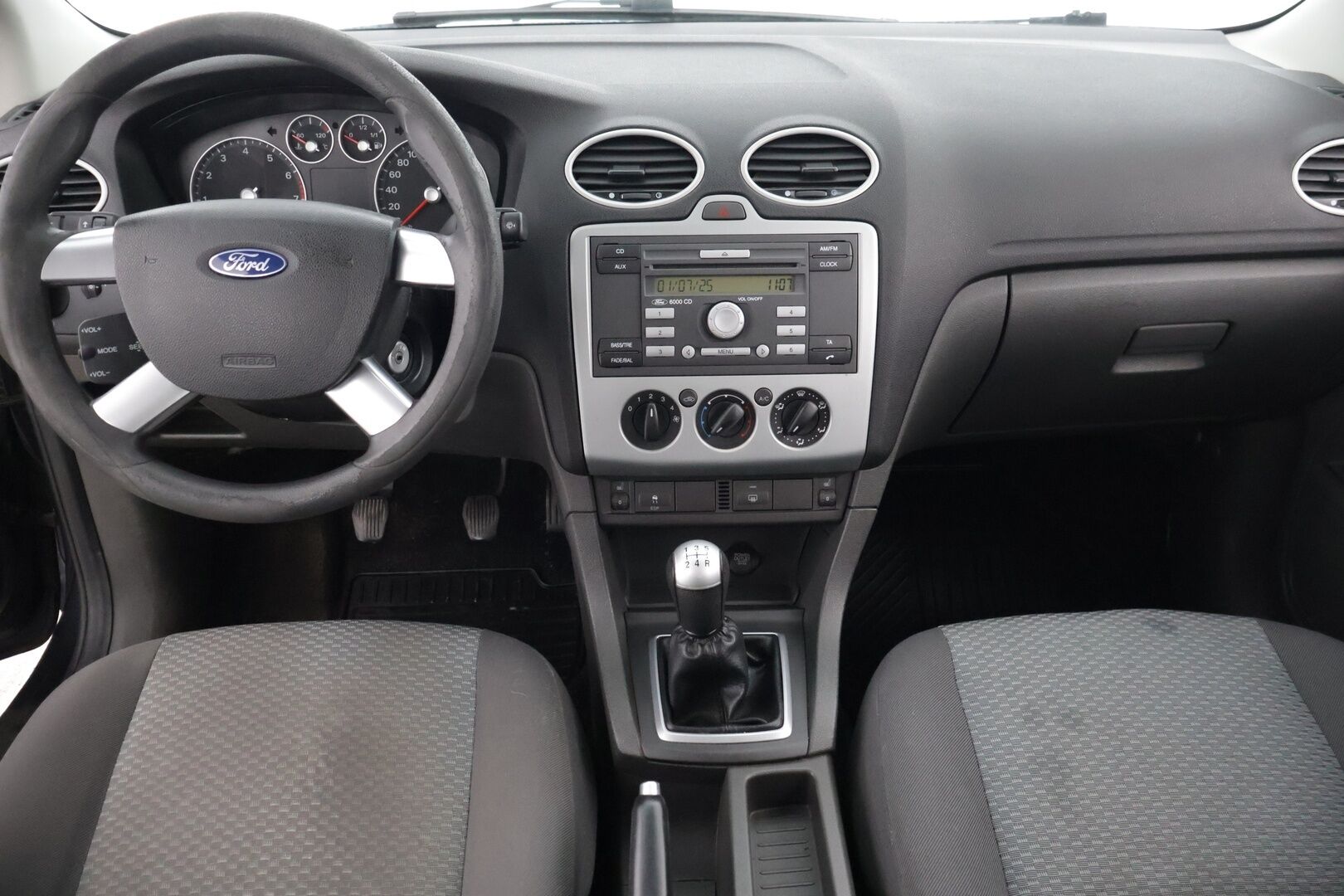 Ford Focus 2007 1,6 100hv Trend M5 Wagon *MYYDÄÄN HUUTOKAUPAT.COM*