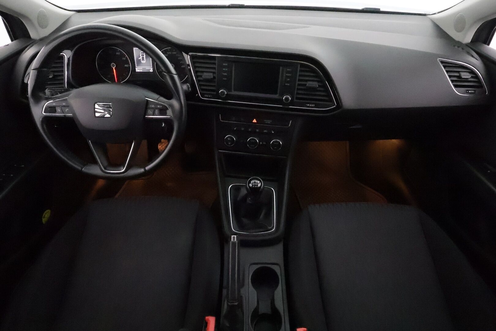 Seat Leon ST 2014 1,4 TSI 122 Style *Vakkari / P.tutkat / LED / Lohkolämmitin / Bluetooth* - Suomi-auto / Kahdet renkaat aluvanteilla
