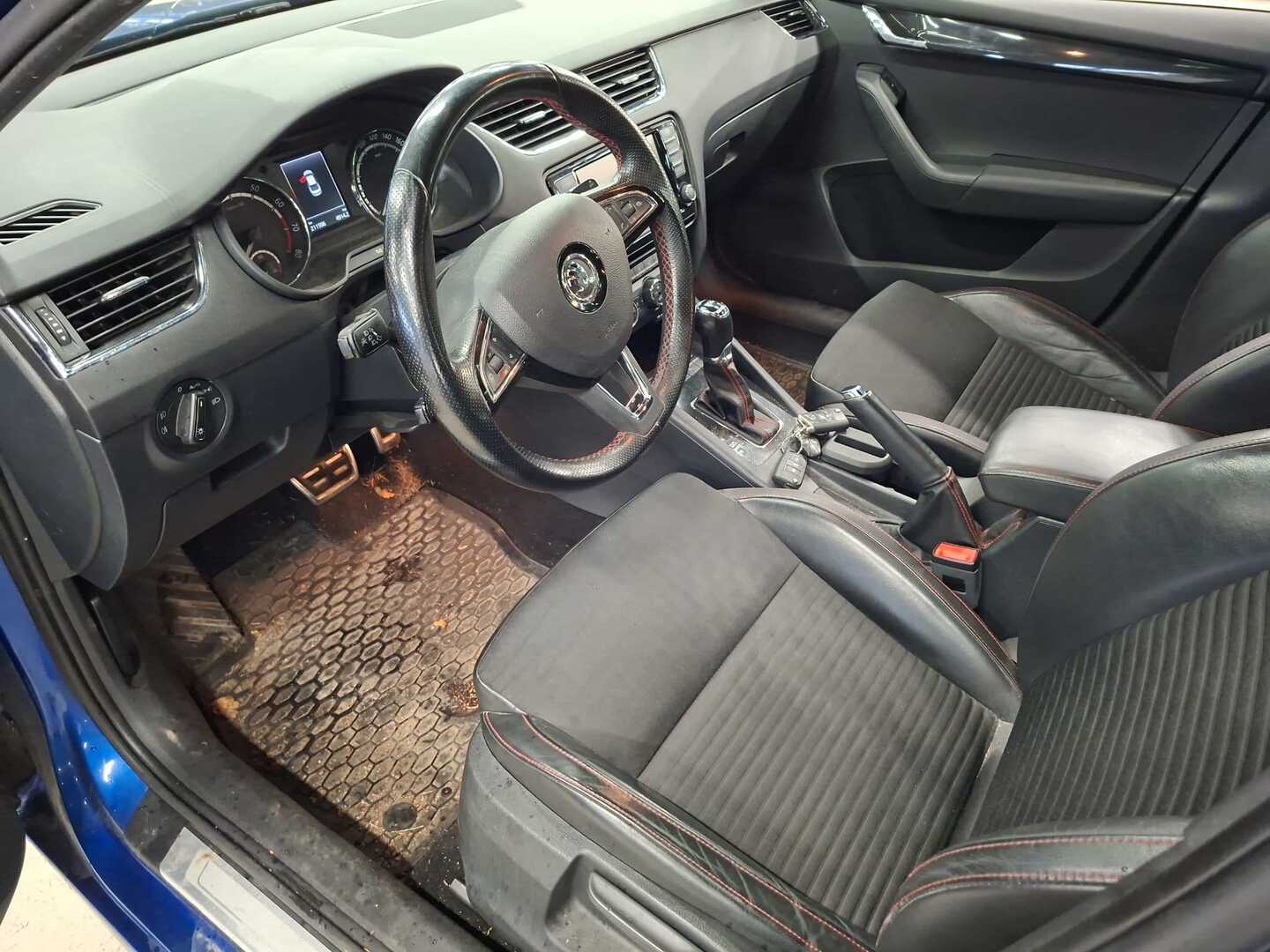 Skoda Octavia 2,0 TSI RS DSG Autom. 2014, bild 3/3