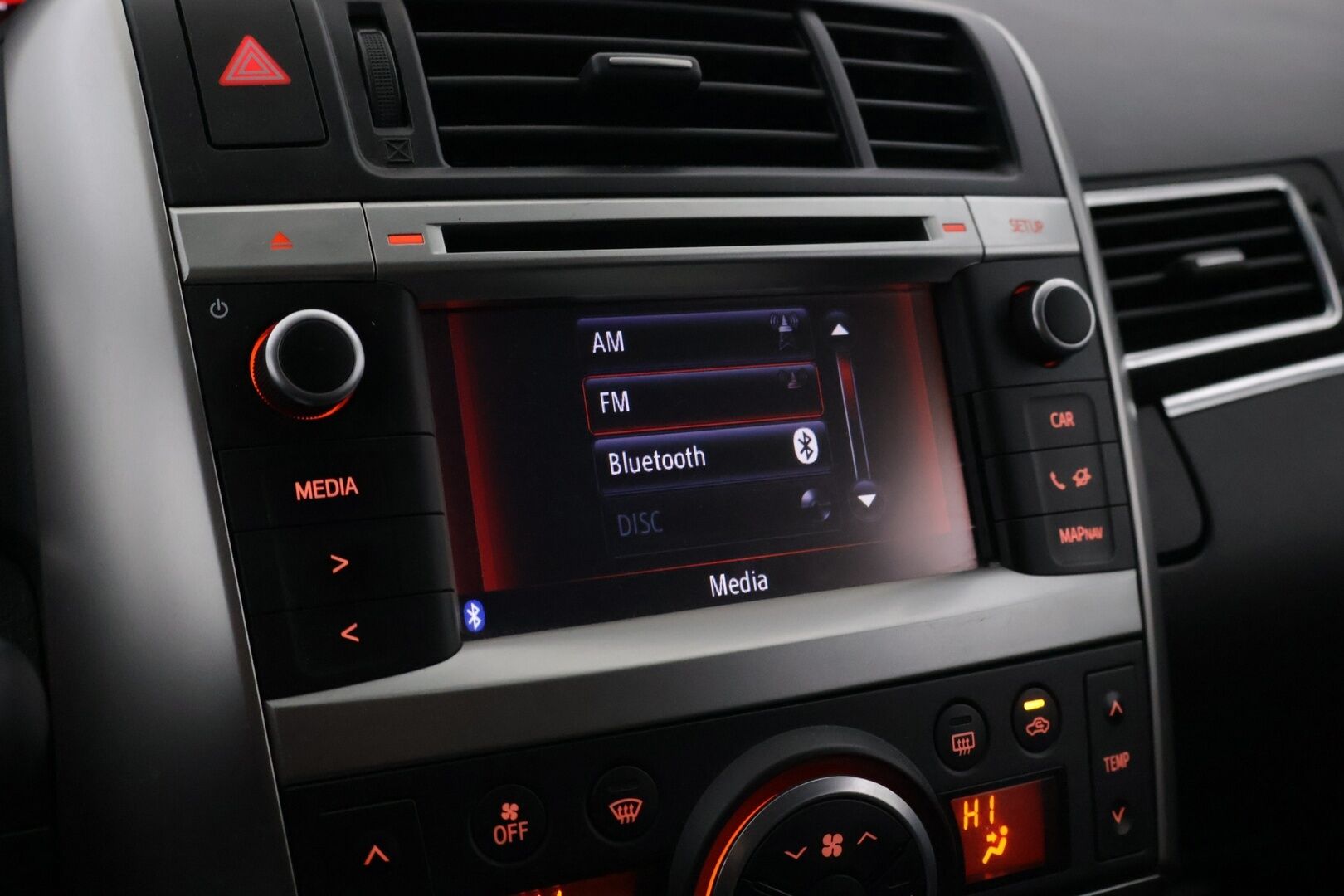 Toyota Verso 2014 1,8 Valvematic Active 7p - | Suomi-auto | Lohkolämmitin | Vakkari | Peruutuskamera | Koukku | Navi | 7-Paikkainen |