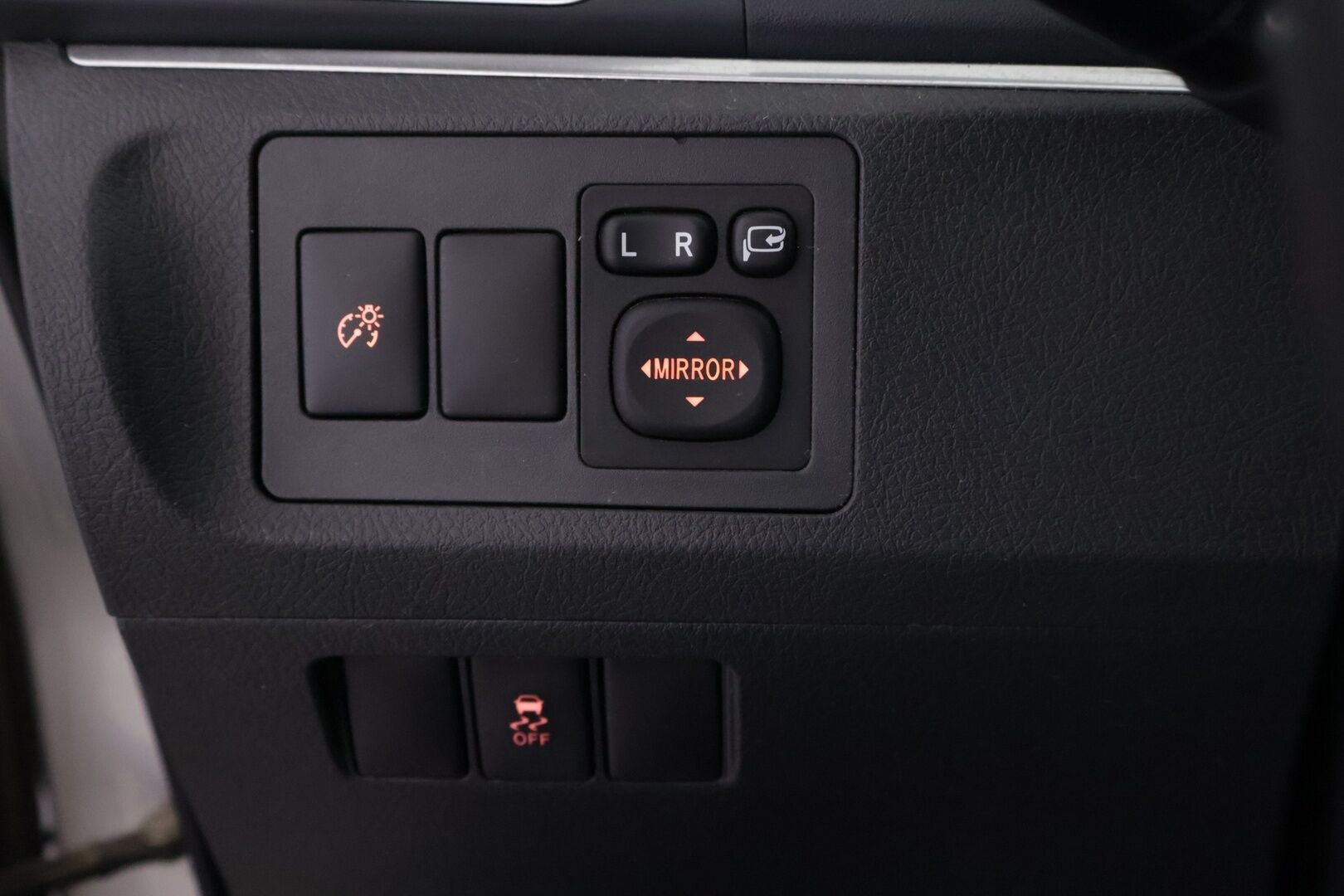 Toyota Verso 2014 1,8 Valvematic Active 7p - | Suomi-auto | Lohkolämmitin | Vakkari | Peruutuskamera | Koukku | Navi | 7-Paikkainen |