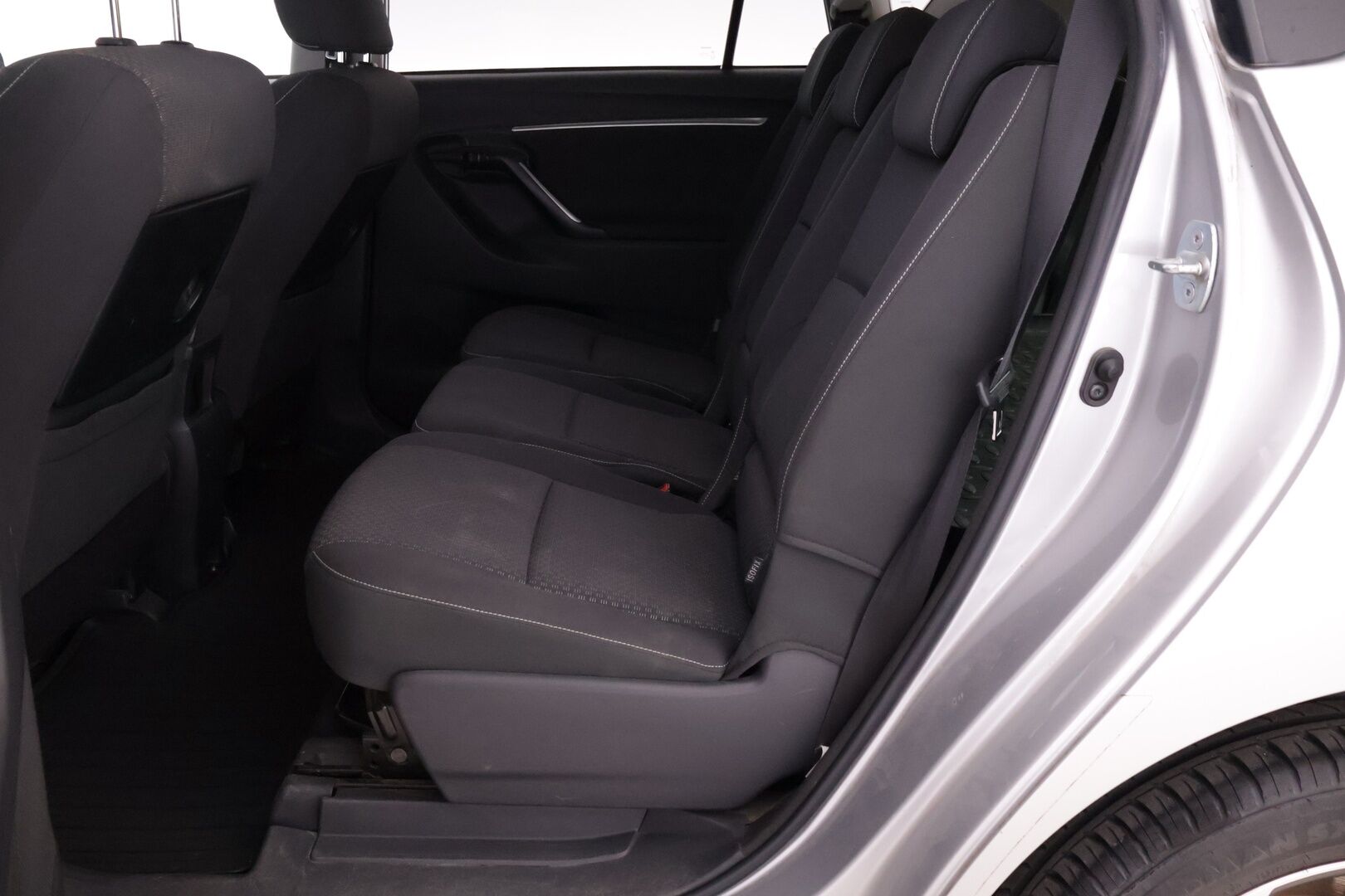 Toyota Verso 2014 1,8 Valvematic Active 7p - | Suomi-auto | Lohkolämmitin | Vakkari | Peruutuskamera | Koukku | Navi | 7-Paikkainen |