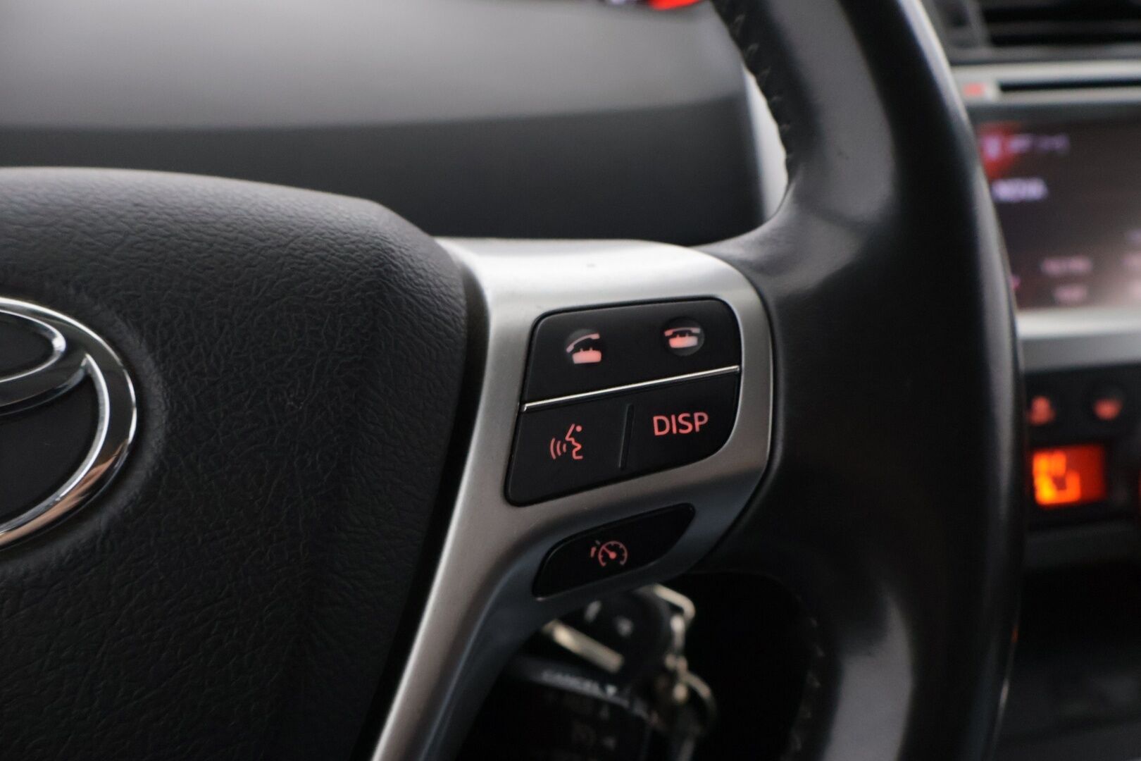Toyota Verso 2014 1,8 Valvematic Active 7p - | Suomi-auto | Lohkolämmitin | Vakkari | Peruutuskamera | Koukku | Navi | 7-Paikkainen |