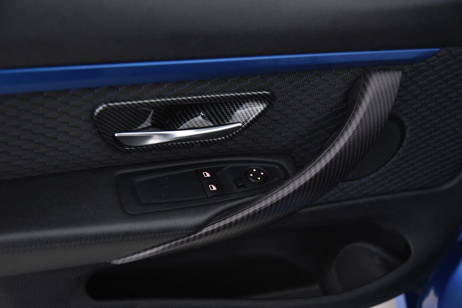 BMW 428 2014 F32 Coupe 428i TwinPower Turbo A xDrive M-Sport Aut / Suomi-auto / Koukku / P. kamera / Xenon / Vakkari / - Adaptiivinen M-alusta / Hyvällä huoltohistorialla / 2x renkaat&vanteet