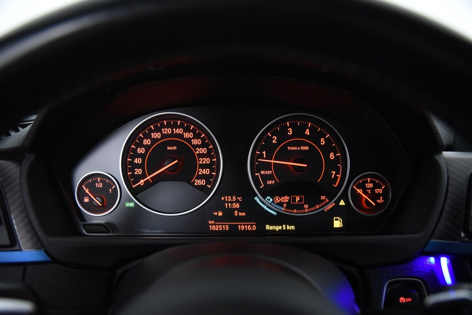 BMW 428 2014 F32 Coupe 428i TwinPower Turbo A xDrive M-Sport Aut / Suomi-auto / Koukku / P. kamera / Xenon / Vakkari / - Adaptiivinen M-alusta / Hyvällä huoltohistorialla / 2x renkaat&vanteet