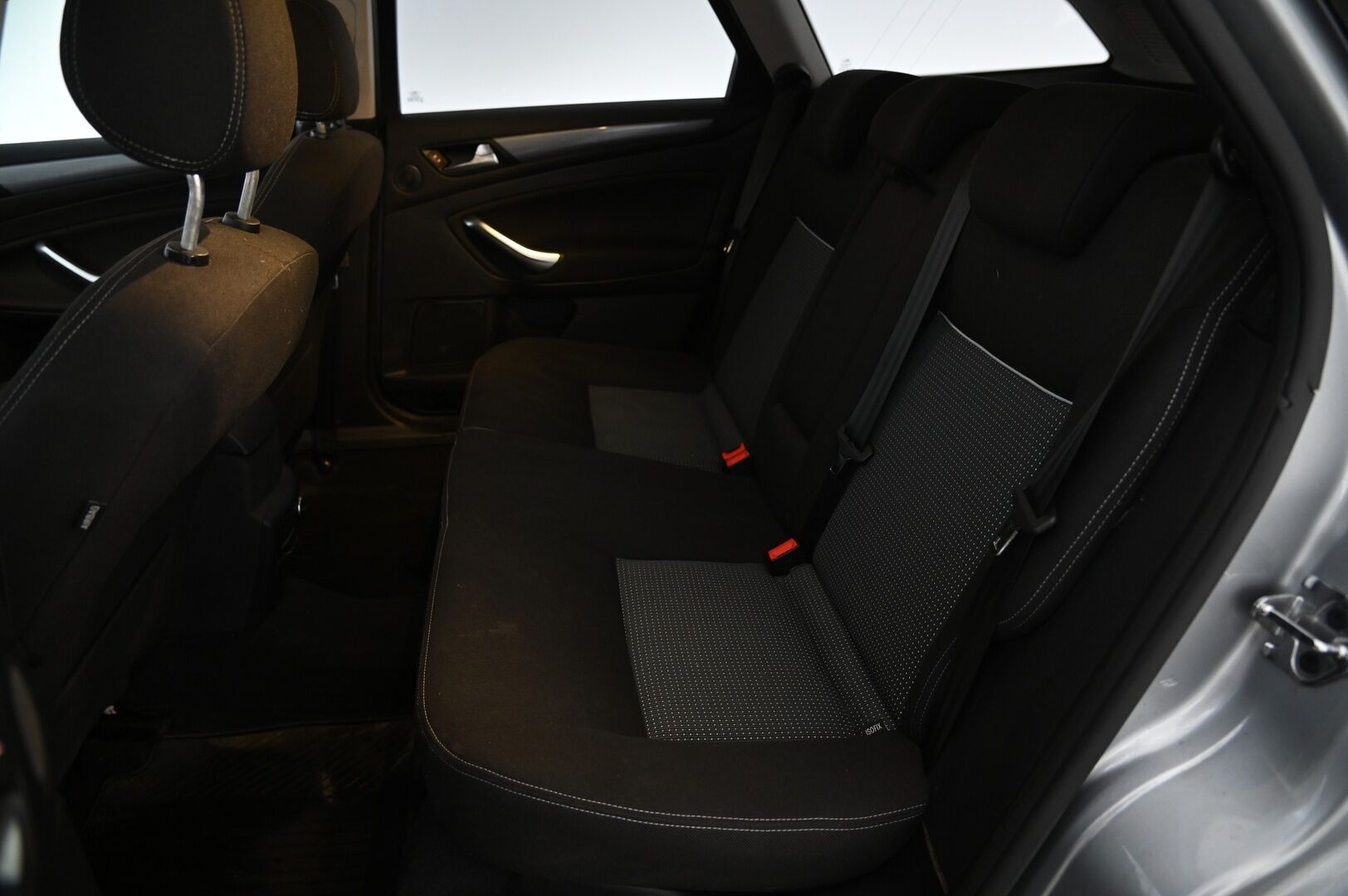 Ford Mondeo 2014 2,0 TDCi 140hv PowerShift YritysOutlet - Myydään vain yrityksille - YritysOutlet - Myydään vain yrityksille