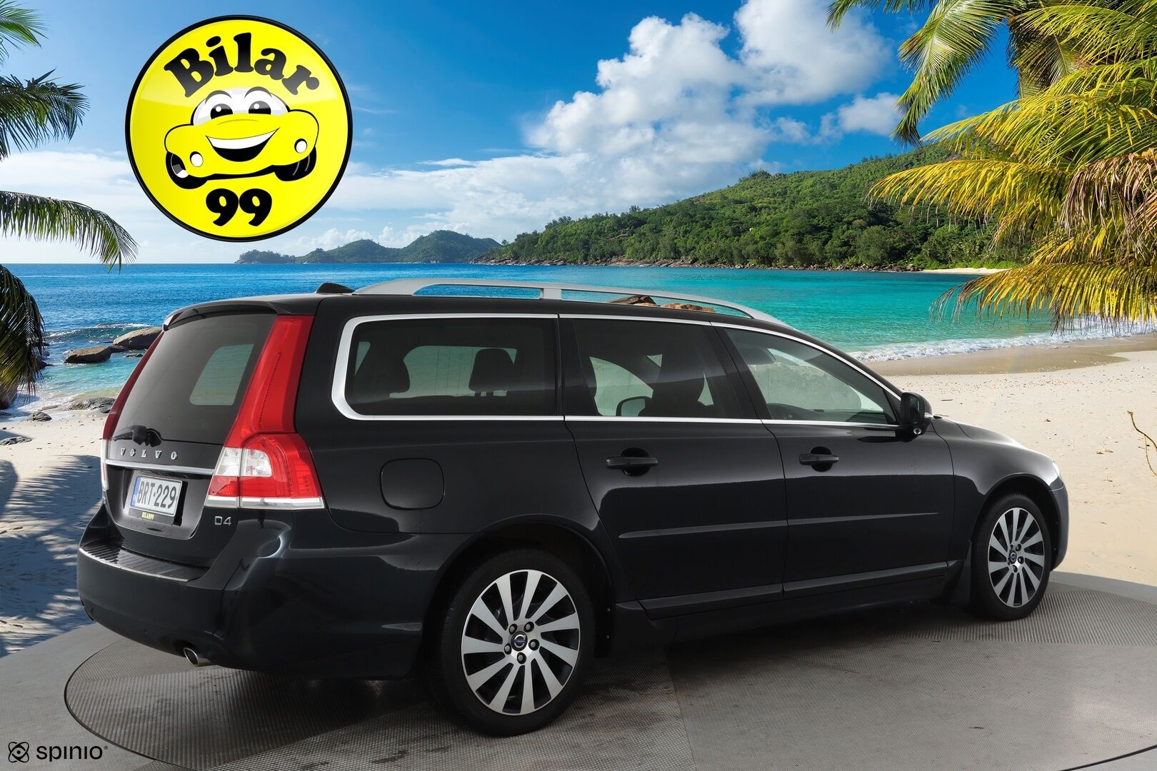 Volvo V70 2015 D4 Summum aut **Webasto / Muistipenkki / Adapt.vakkari / BLIS / Nahkapenkit / P.tutkat / Navi / KeylessGo** - Suomi-auto / Kahdet renkaat aluvanteilla / Sähköluukku