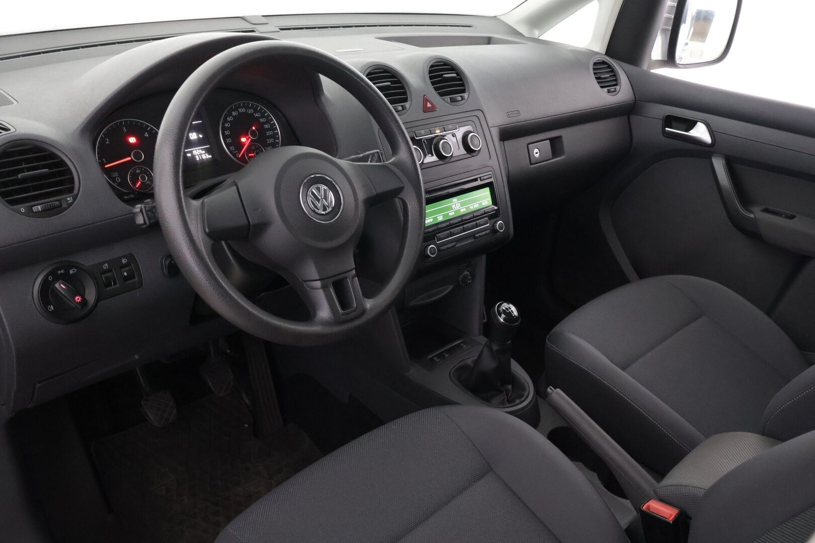 Volkswagen Caddy Maxi 2015 Trendline Family 1,6 TDI 75 kW BlueMotion Technology 7-paik **Vakkari / Lohkolämmitin / Radio / Penkinlämmittimet** - 1.Om Suomi-auto / Ilmainen kotiintoimitus
