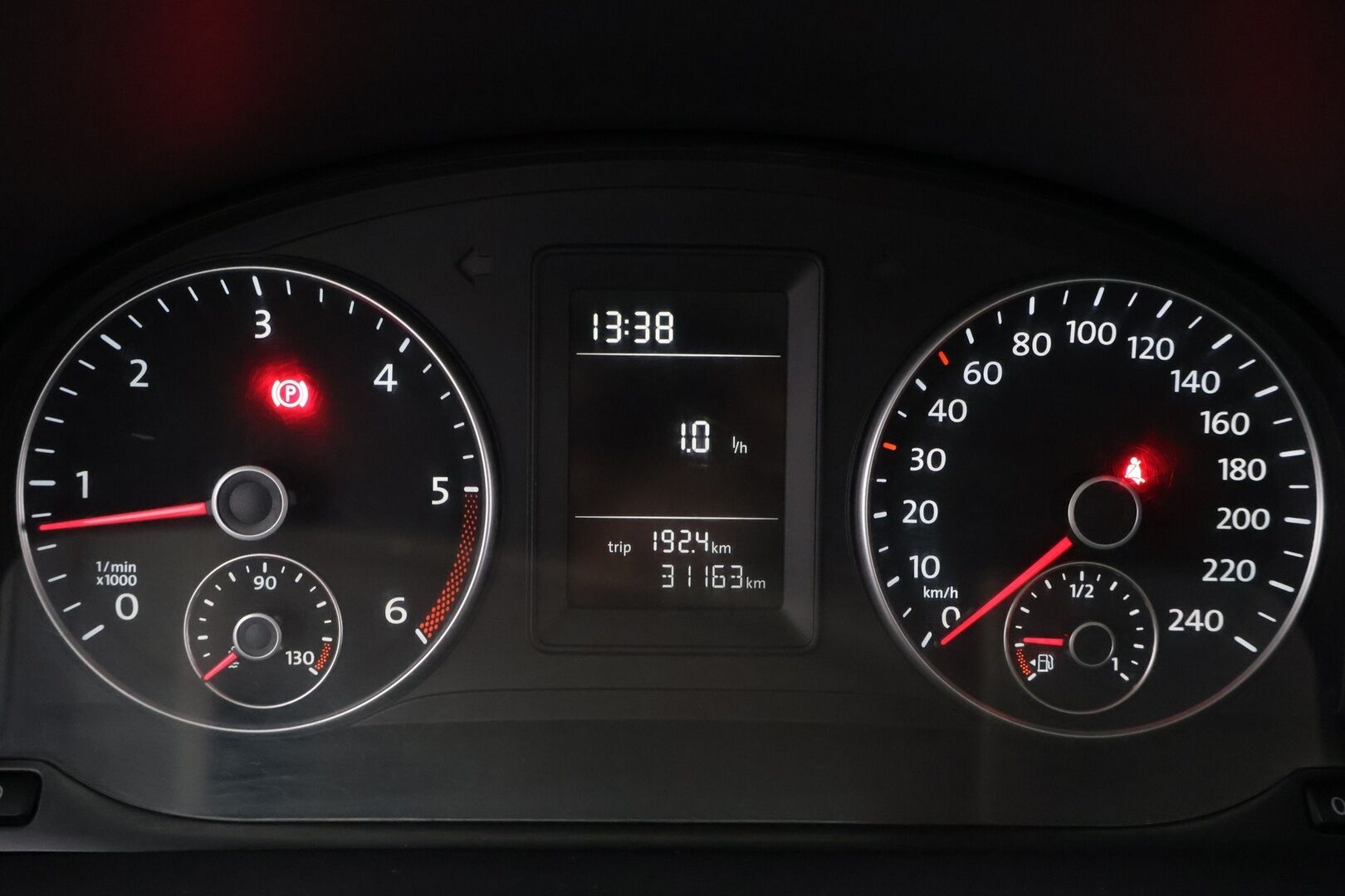 Volkswagen Caddy Maxi 2015 Trendline Family 1,6 TDI 75 kW BlueMotion Technology 7-paik **Vakkari / Lohkolämmitin / Radio / Penkinlämmittimet** - 1.Om Suomi-auto / Ilmainen kotiintoimitus