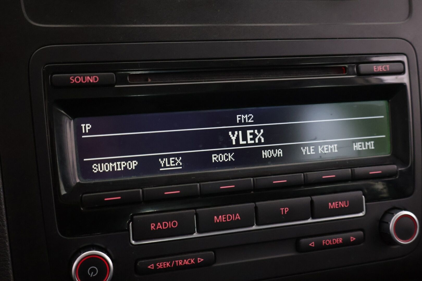 Volkswagen Caddy Maxi 2015 Trendline Family 1,6 TDI 75 kW BlueMotion Technology 7-paik **Vakkari / Lohkolämmitin / Radio / Penkinlämmittimet** - 7 paikkainen / Vähn ajettu / 1.Om Suomi-auto / Ilmainen kotiintoimitus - HULLUT JOULUT KORKOTARJOUS 2,49% 