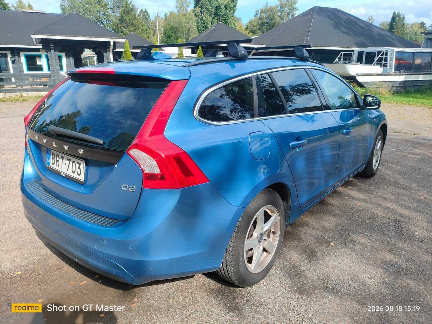 Volvo V60 2014 D2 Business Edition aut - | Vakkari | Webasto | Tutka | Xenon | Hyvin huollettu | 