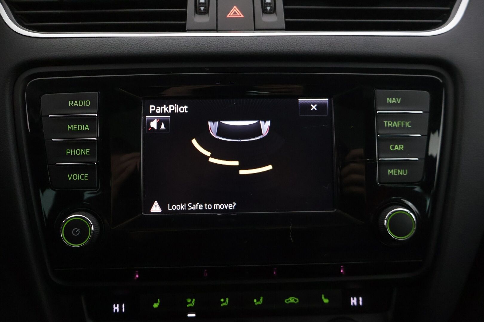 Skoda Octavia 2014 Combi 2,0 TDI RS * Webasto / P.Tutka / Vakkari / KeylessGo * - *Suomi-auto / Webasto / 2x renkaat / Nahkasisusta / Panoraama *