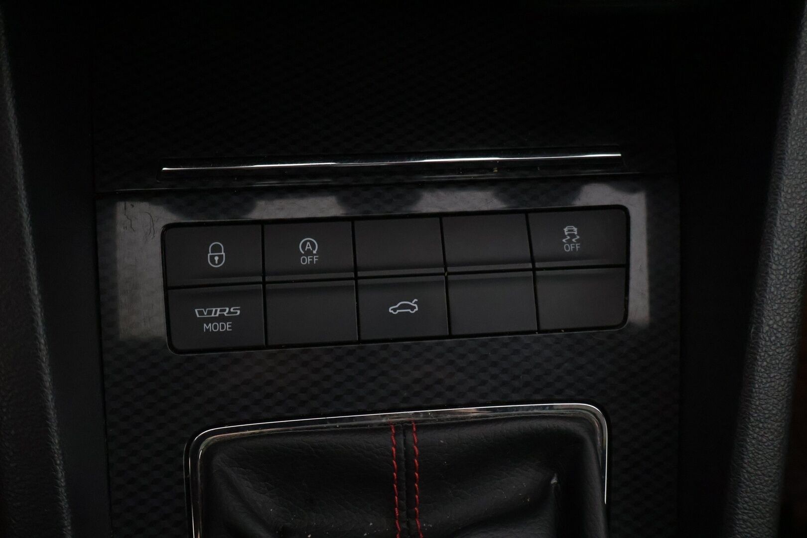 Skoda Octavia 2014 Combi 2,0 TDI RS * Webasto / P.Tutka / Vakkari / KeylessGo * - *Suomi-auto / Webasto / 2x renkaat / Nahkasisusta / Panoraama *