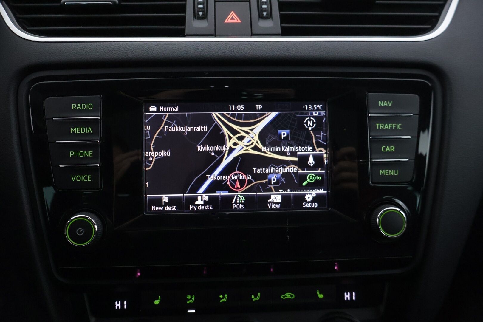 Skoda Octavia 2014 Combi 2,0 TDI RS * Webasto / P.Tutka / Vakkari / KeylessGo * - *Suomi-auto / Webasto / 2x renkaat / Nahkasisusta / Panoraama *