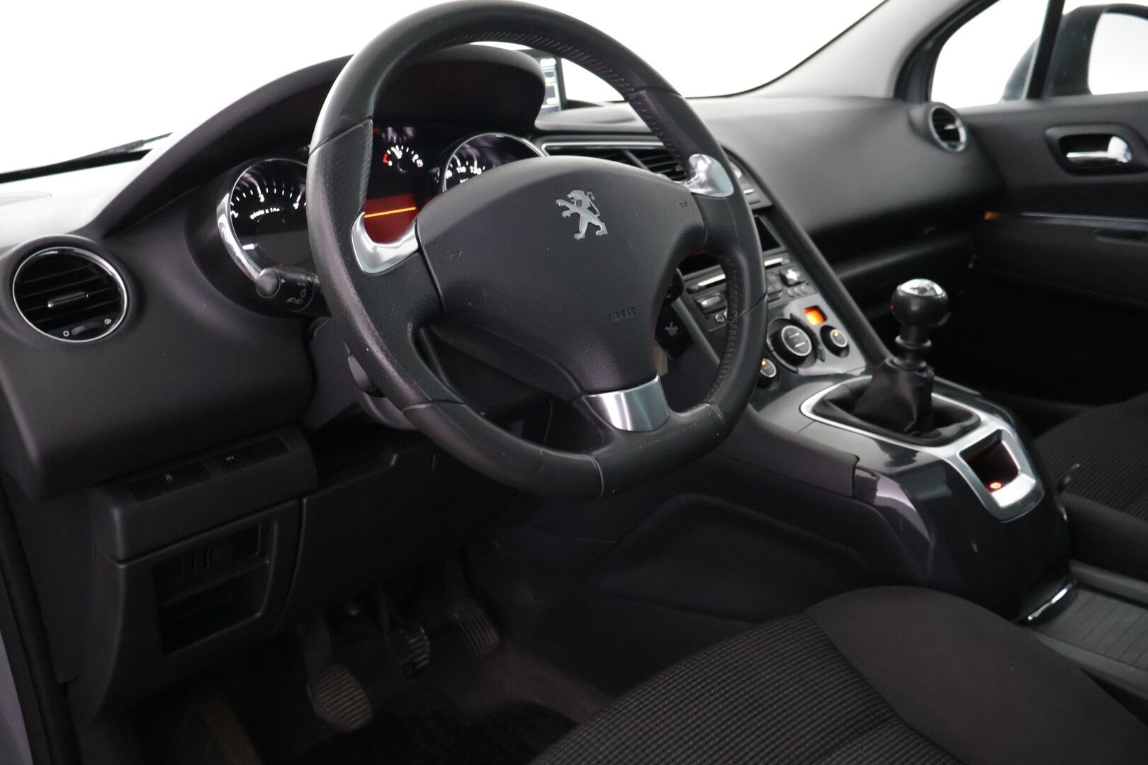 Peugeot 5008 2014 Allure HDI 115 7-p - Yritysoutlet - Myydään vain yrityksille! 