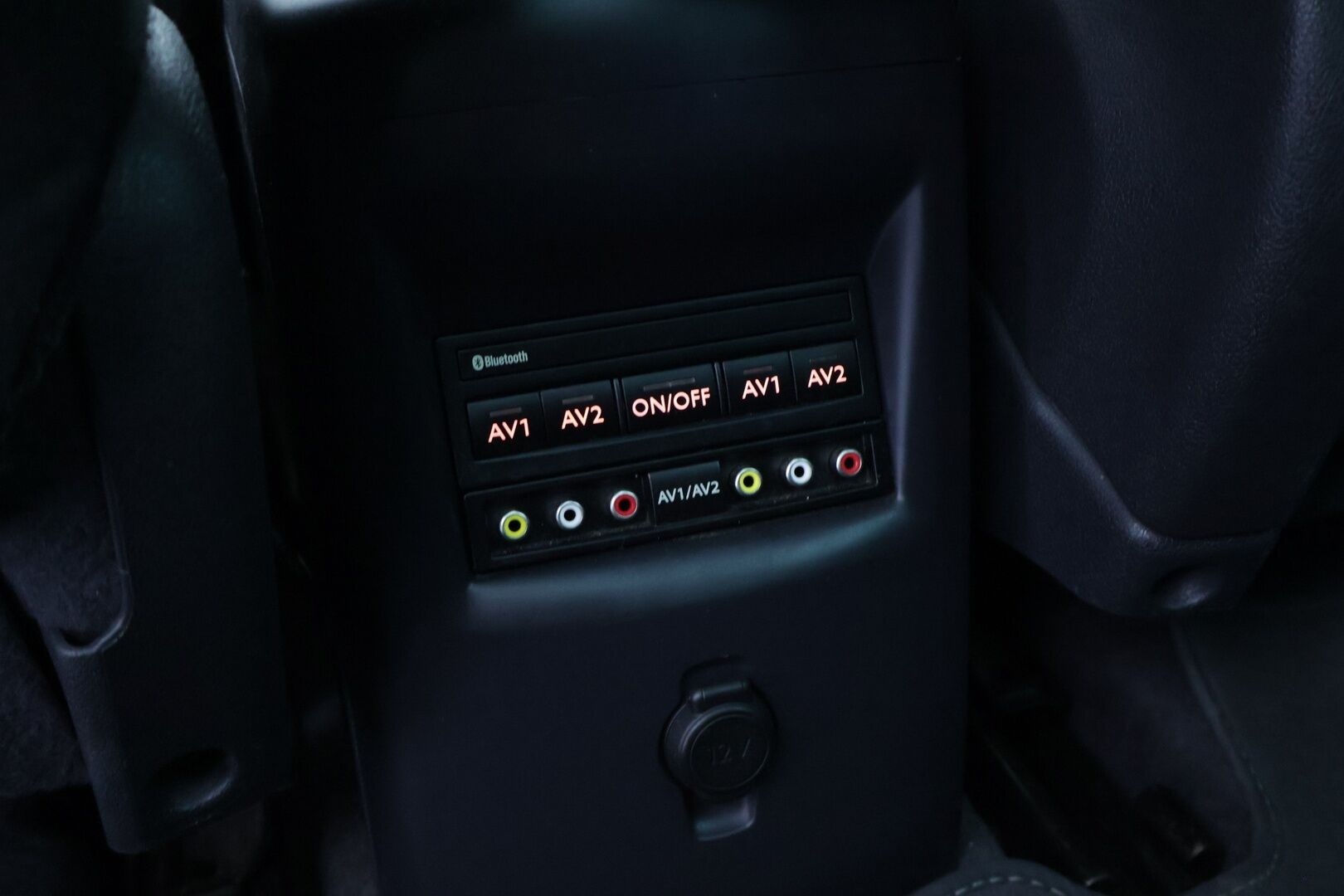 Peugeot 5008 2014 Allure HDI 115 7-p - Yritysoutlet - Myydään vain yrityksille! 