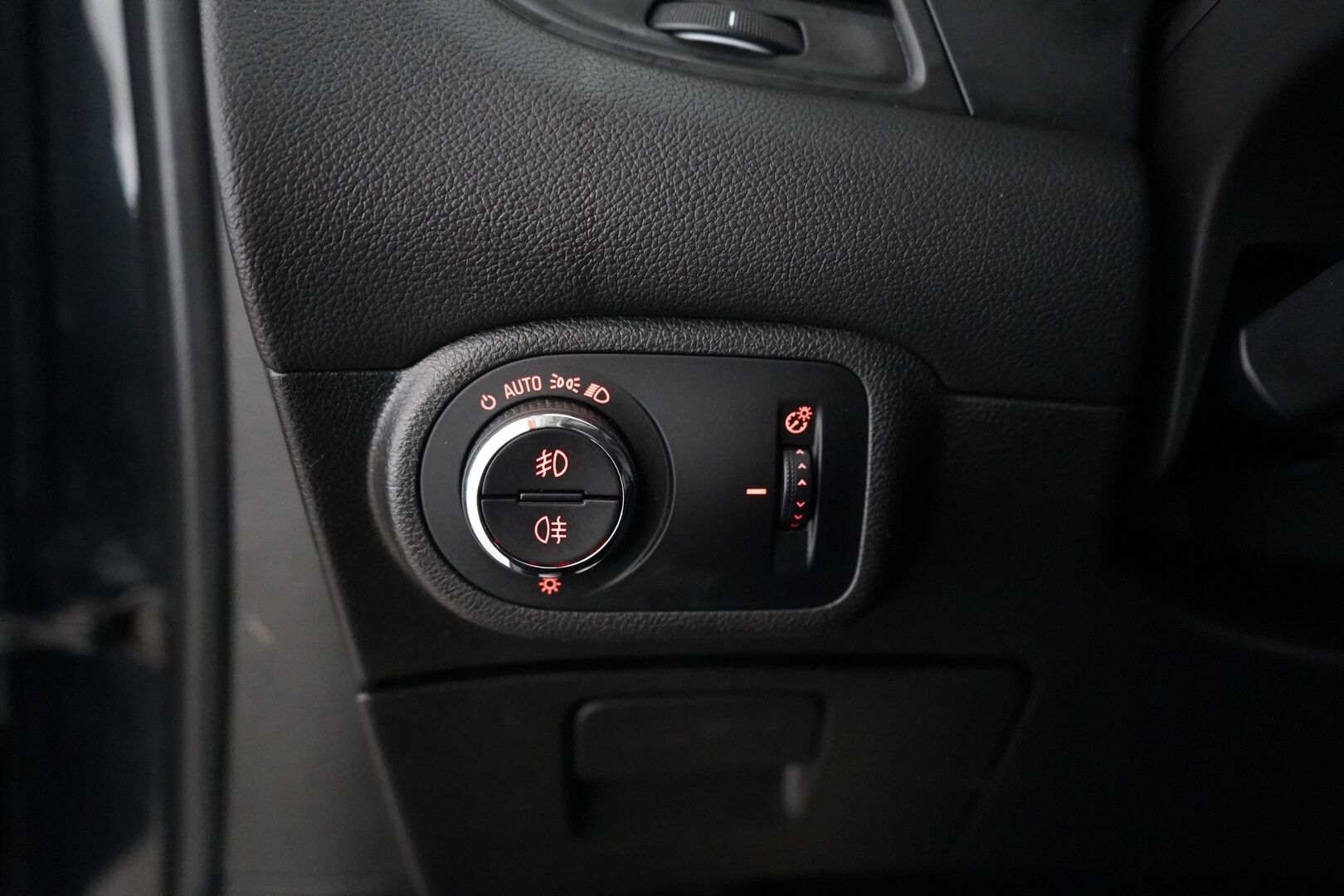 Opel Zafira Tourer 2014 Cosmo 2,0 CDTI 121kW AT6 - Tulossa myyntiin!