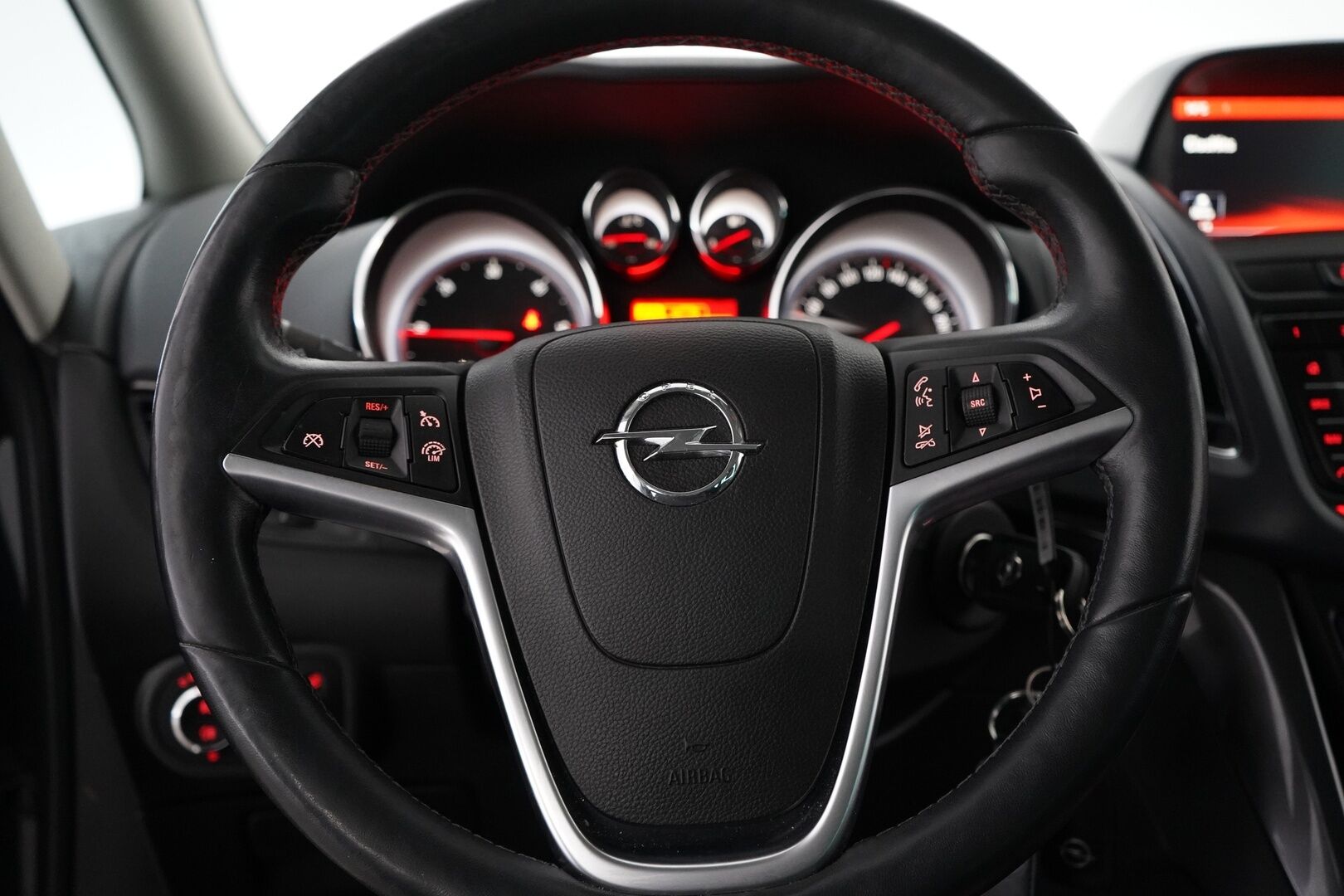 Opel Zafira Tourer 2014 Cosmo 2,0 CDTI 121kW AT6 - Tulossa myyntiin!