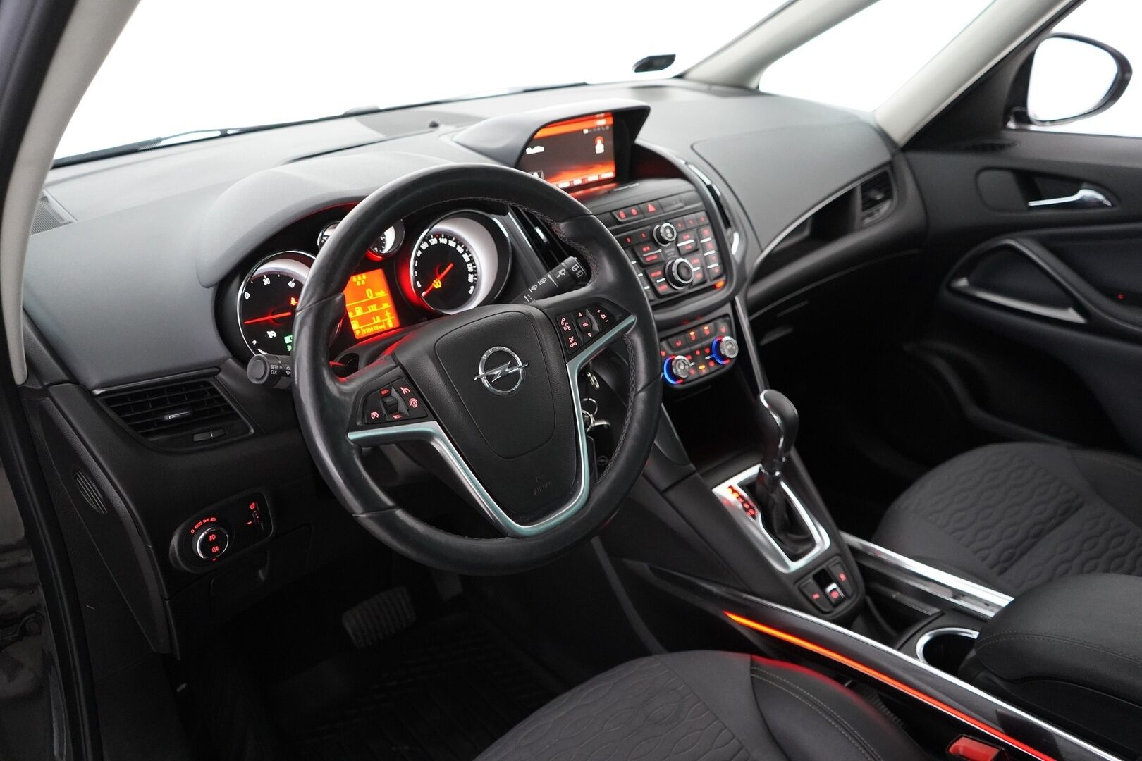 Opel Zafira Tourer 2014 Cosmo 2,0 CDTI 121kW AT6 - Tulossa myyntiin!